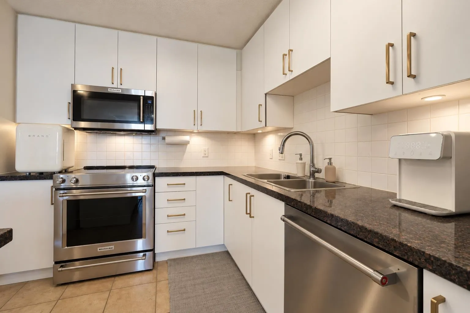 2138 Madison Avenue #1203