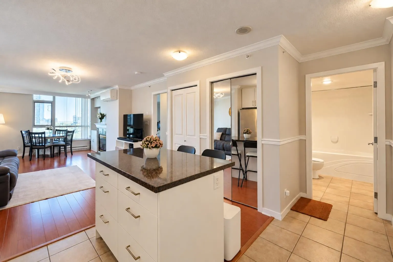 2138 Madison Avenue #1203