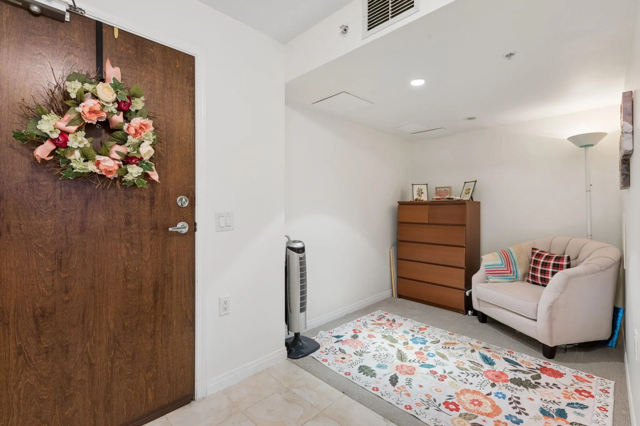 188 E Esplanade #607