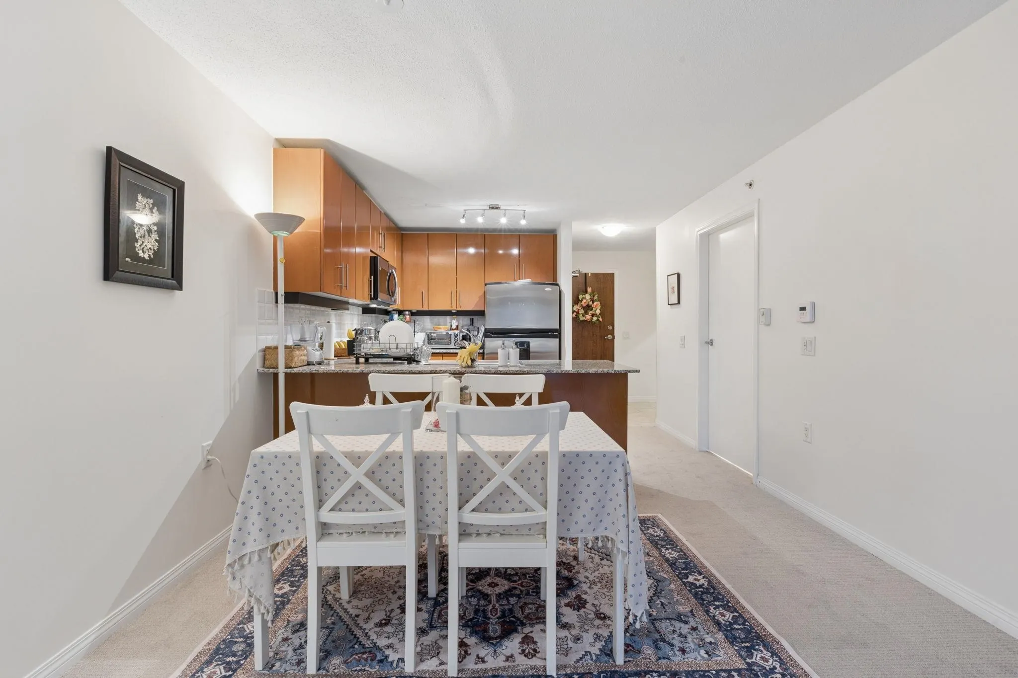 188 E Esplanade #607
