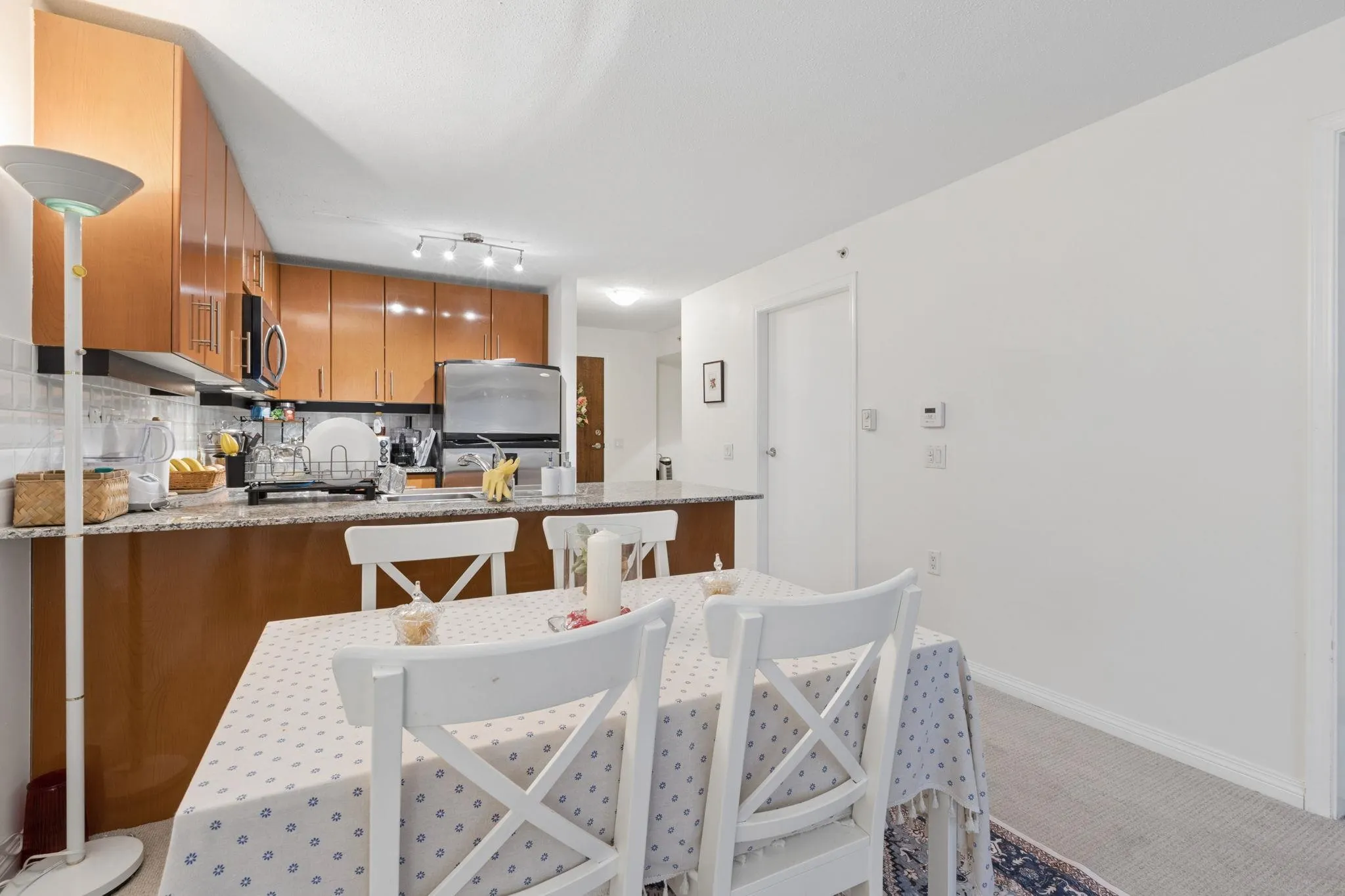 188 E Esplanade #607