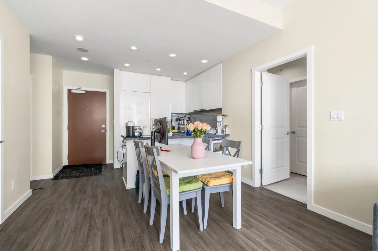 7338 Gollner Avenue #1011