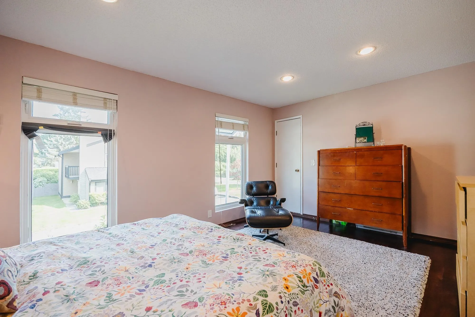6245 Sheridan Road #37