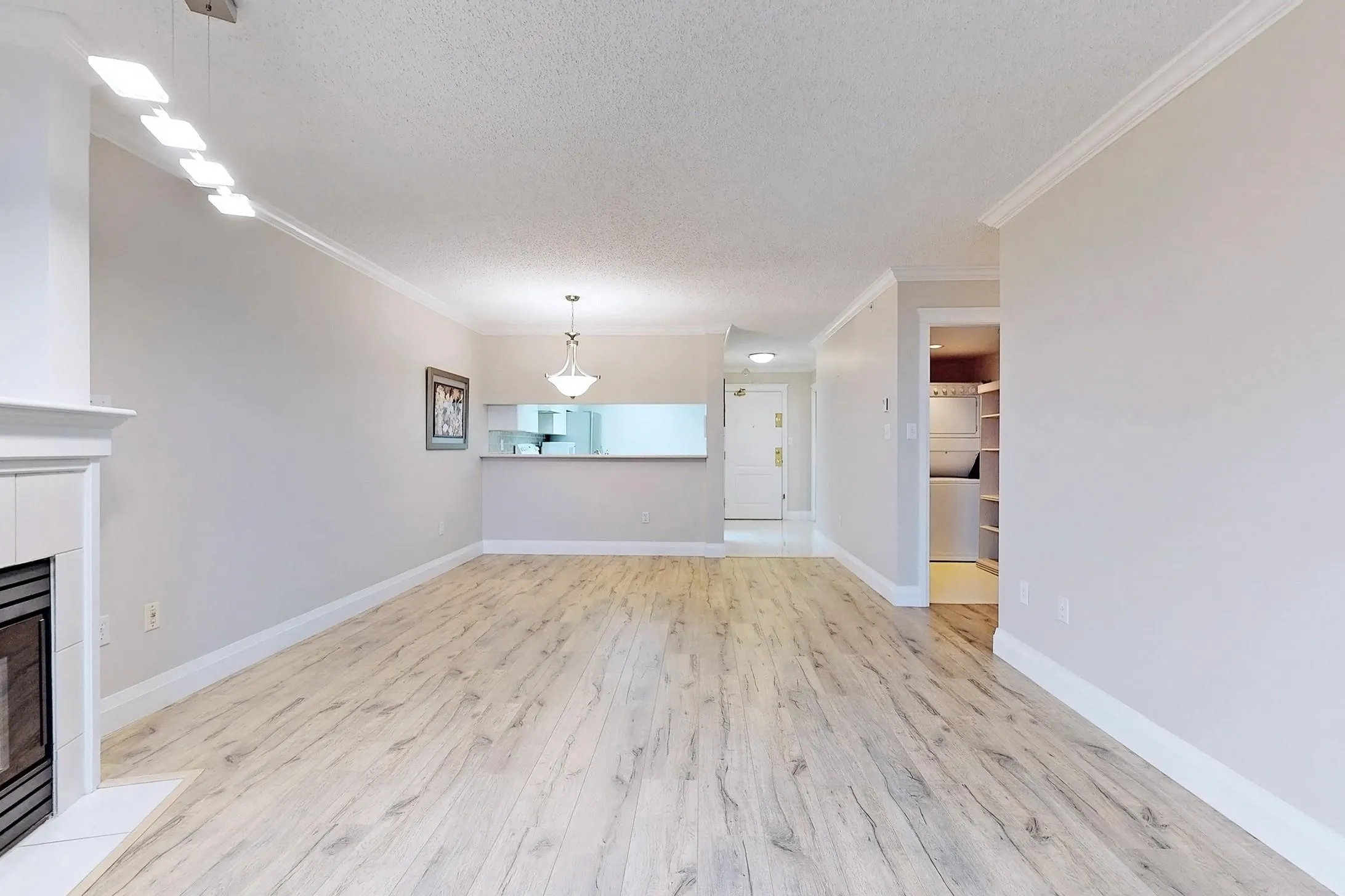 1190 Pipeline Road #1305