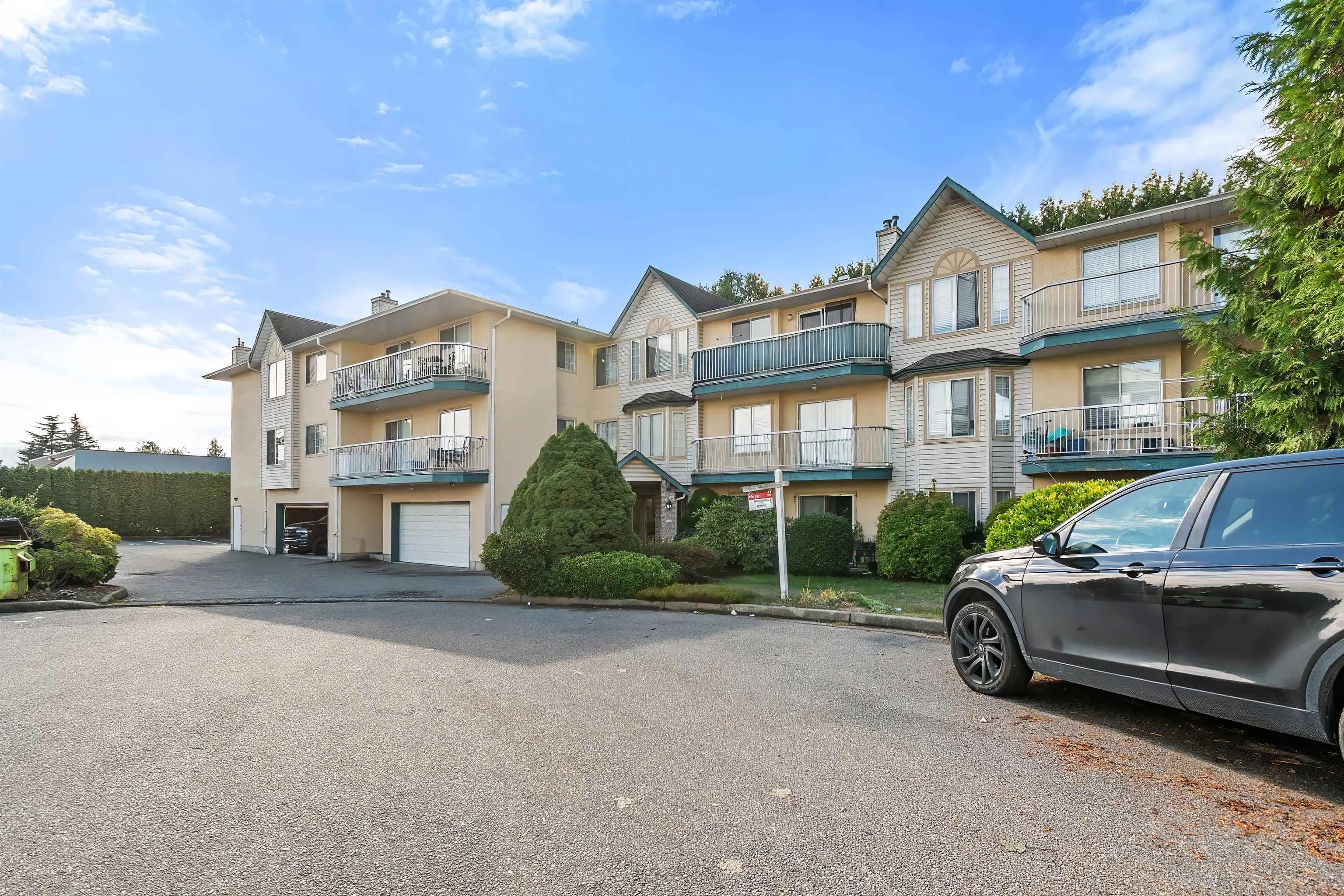 2567 Victoria Street #209