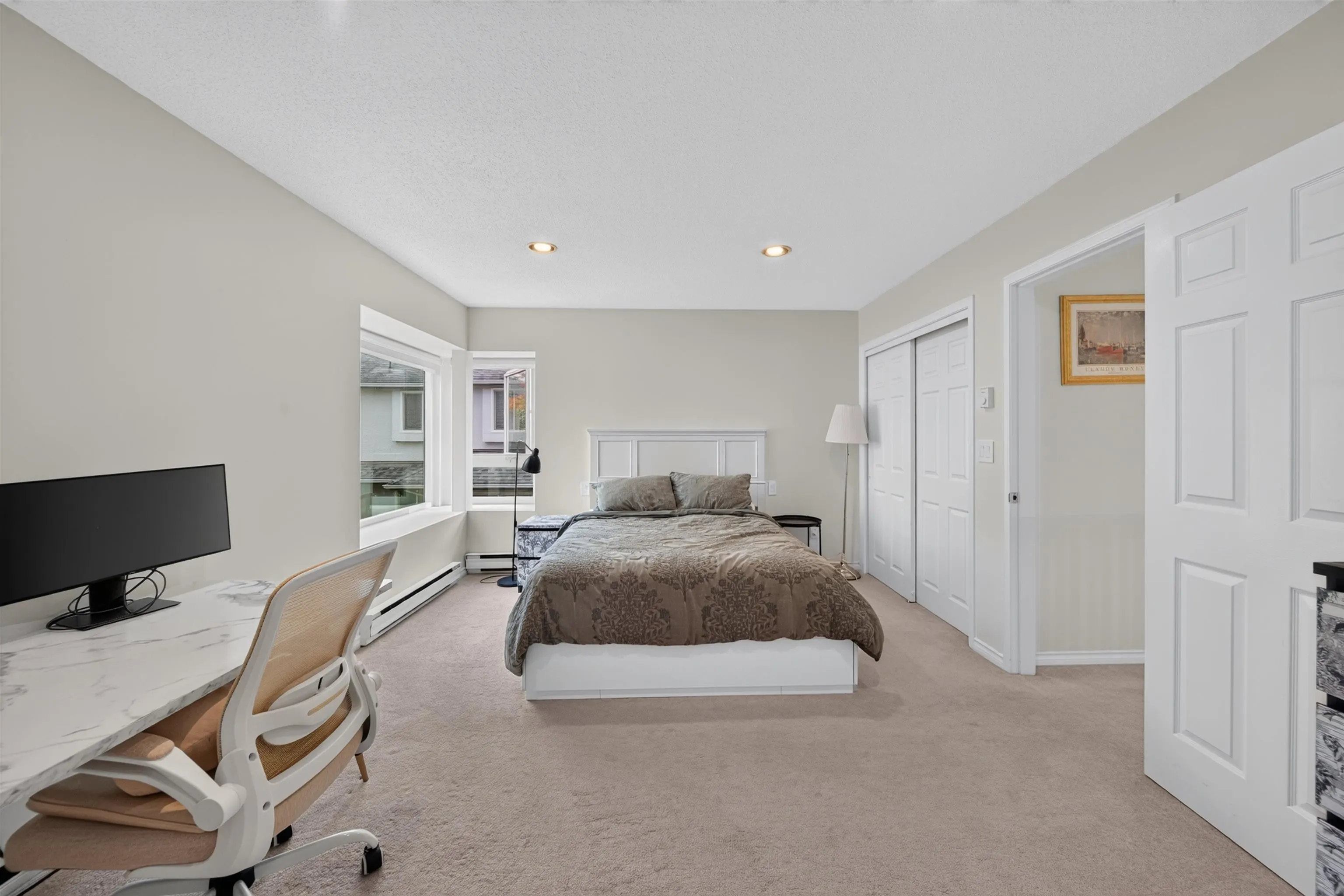 5111 Maple Road #6