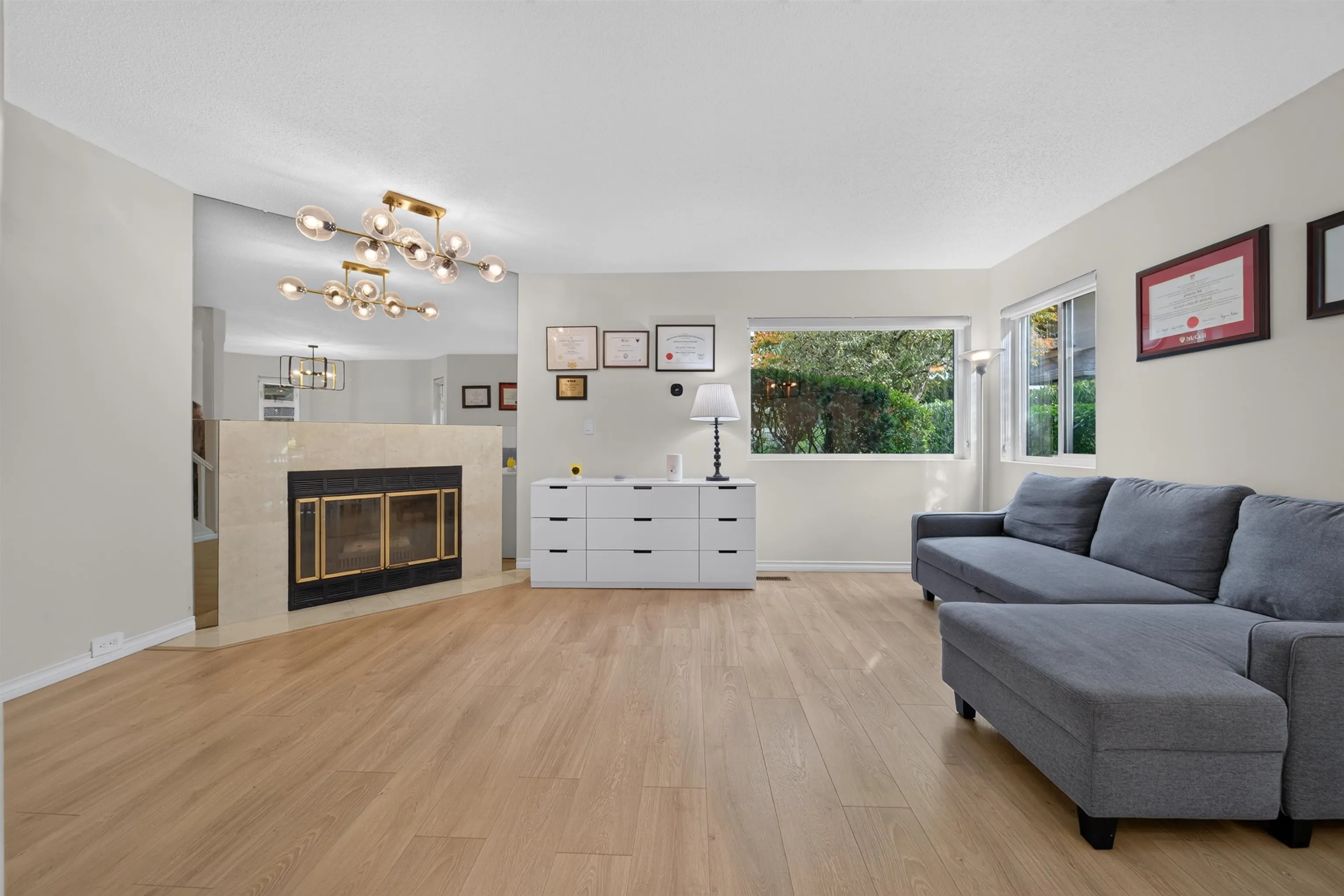 5111 Maple Road #6