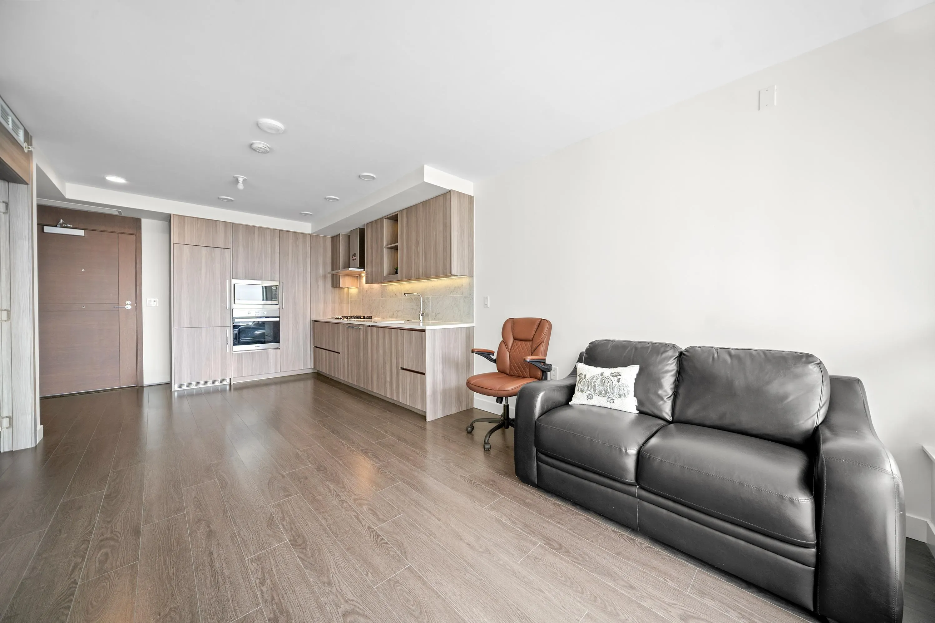 433 SW Marine Drive #1107