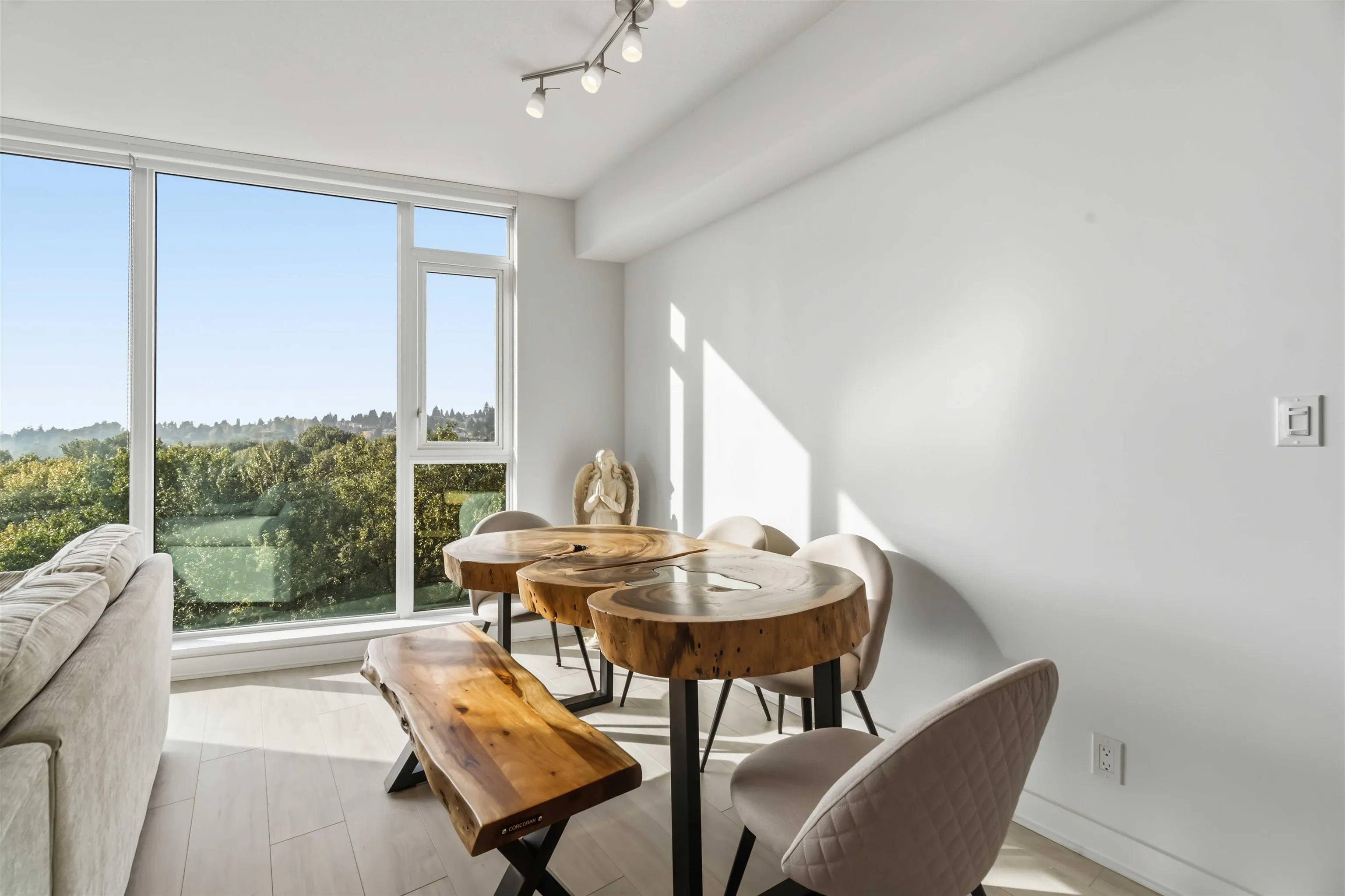1401 Hunter Street #1306