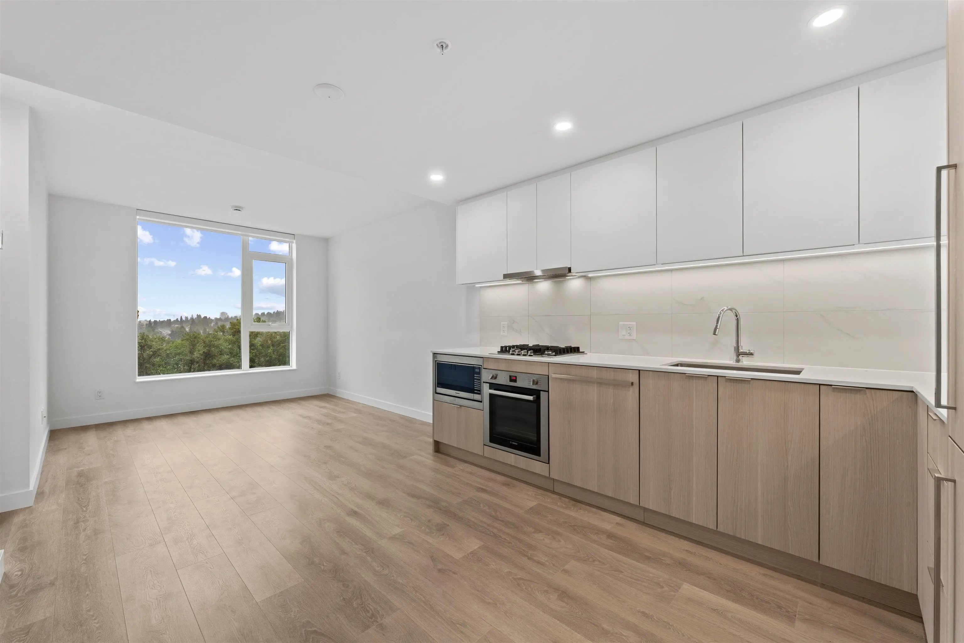 308 Alderson Avenue #910