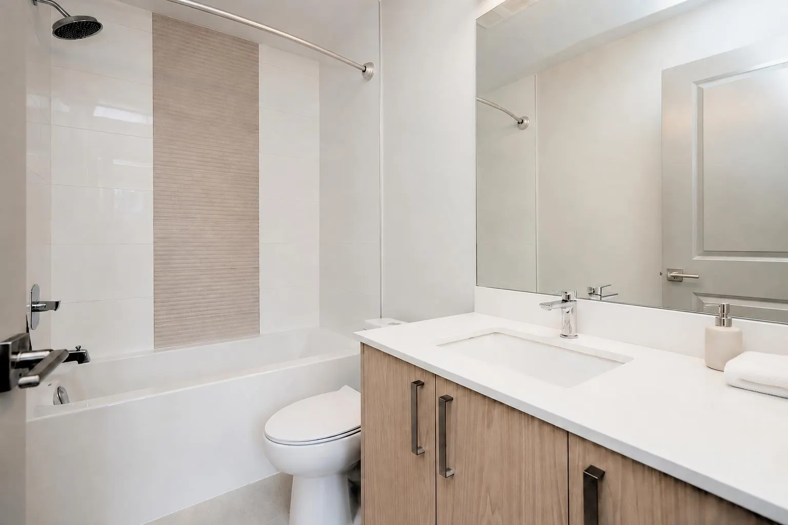 6968 Royal Oak Avenue #210