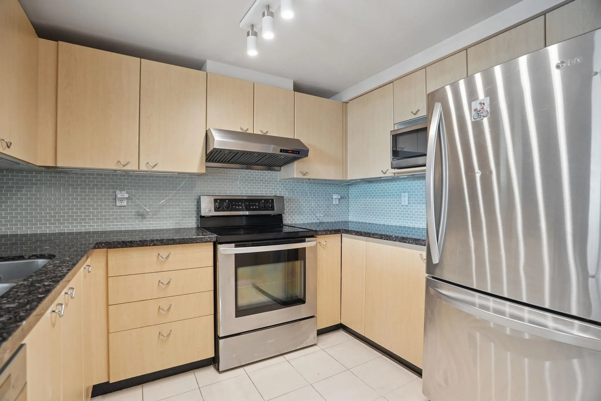 8180 Granville Avenue #1006