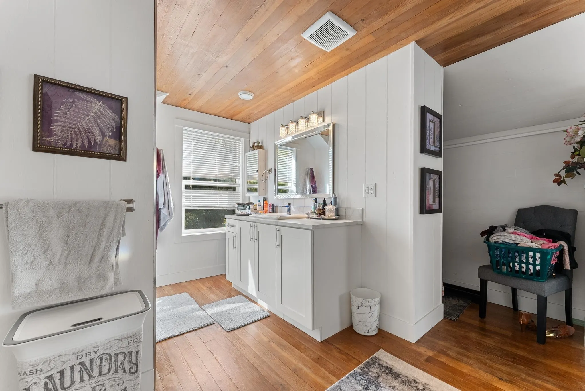 46751 Chilliwack Lake Road