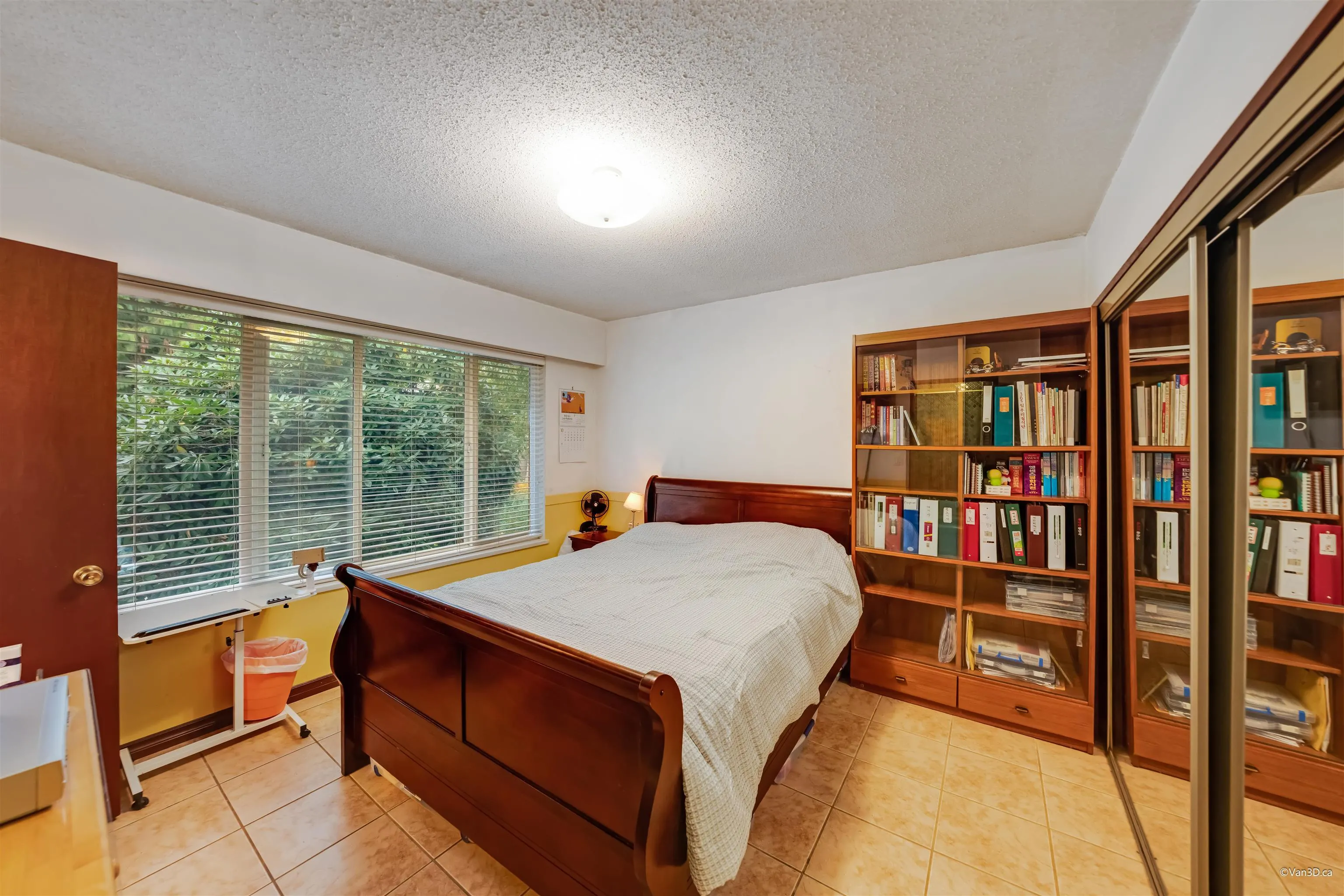 1119 Tuxedo Drive