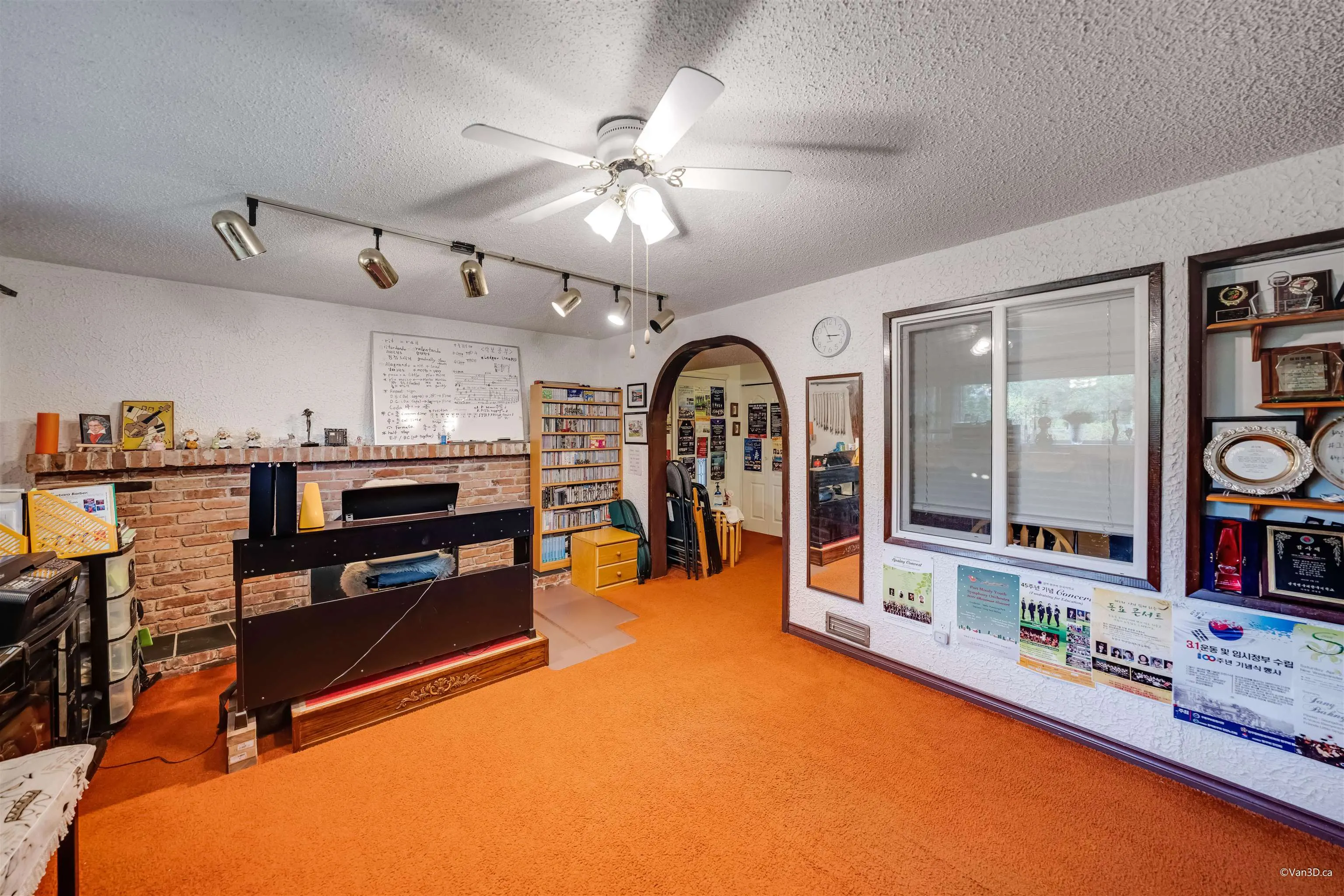 1119 Tuxedo Drive