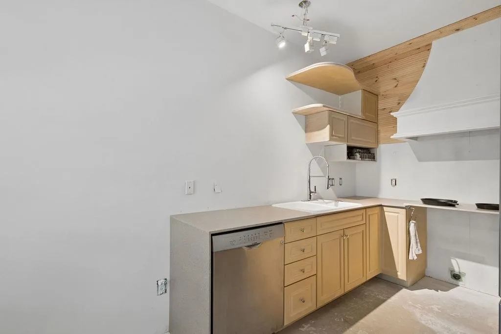 3001 Terravista Place #506