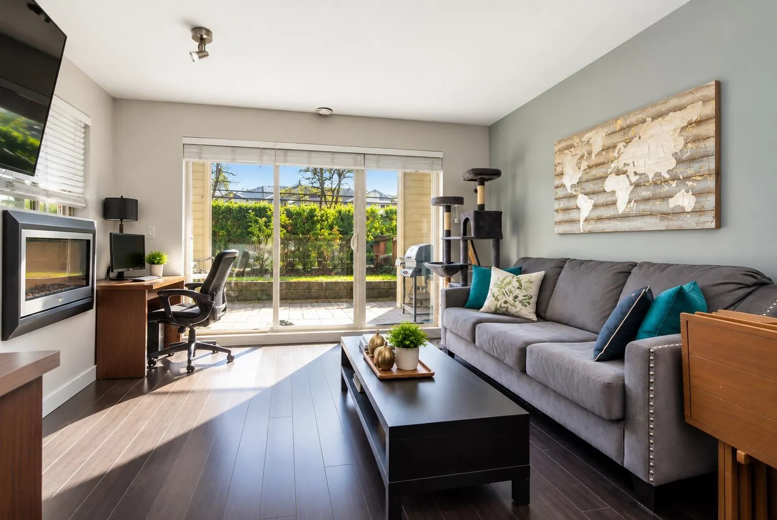 21009 56 Avenue #101