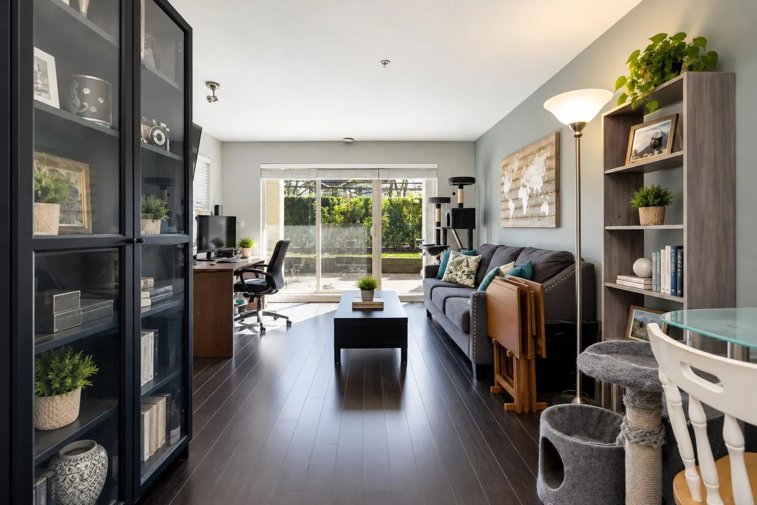 21009 56 Avenue #101