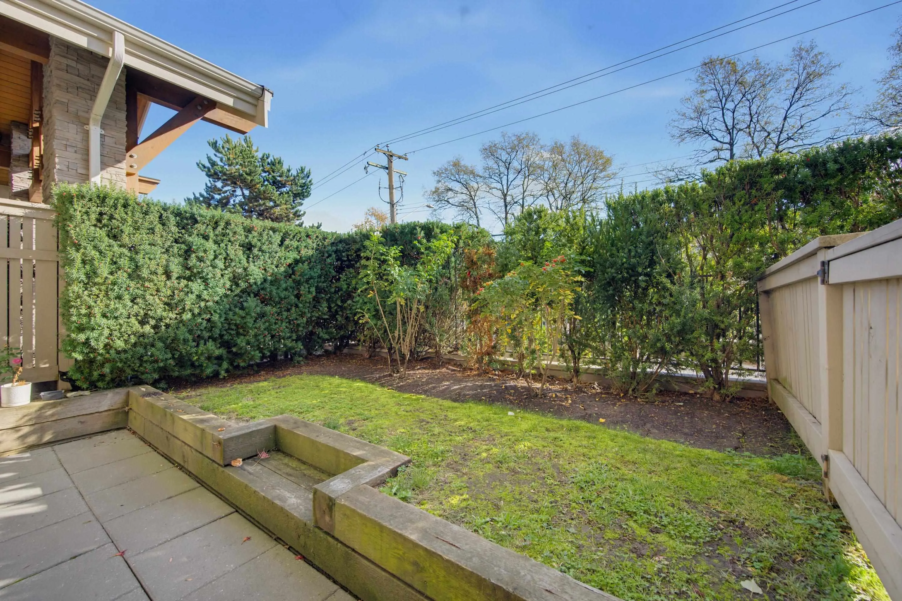 21009 56 Avenue #101