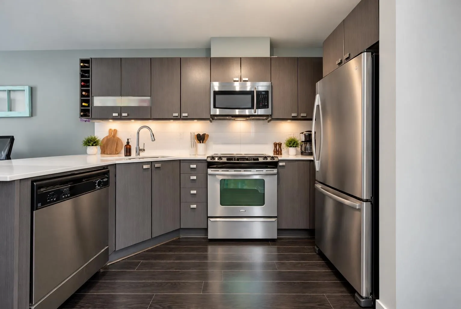 21009 56 Avenue #101