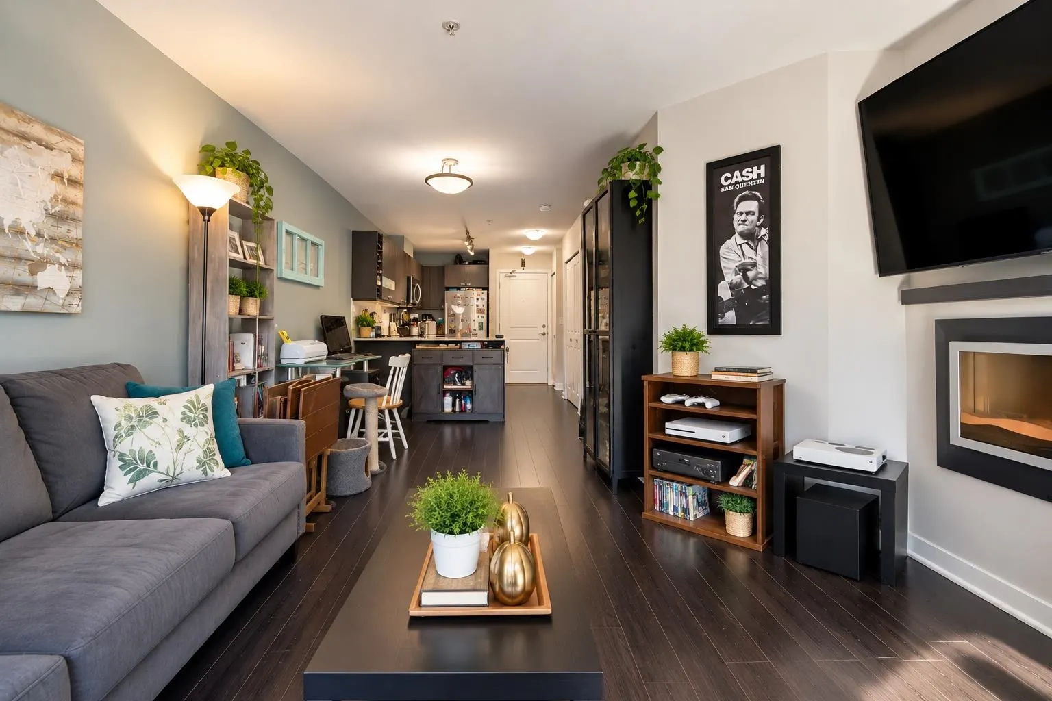 21009 56 Avenue #101