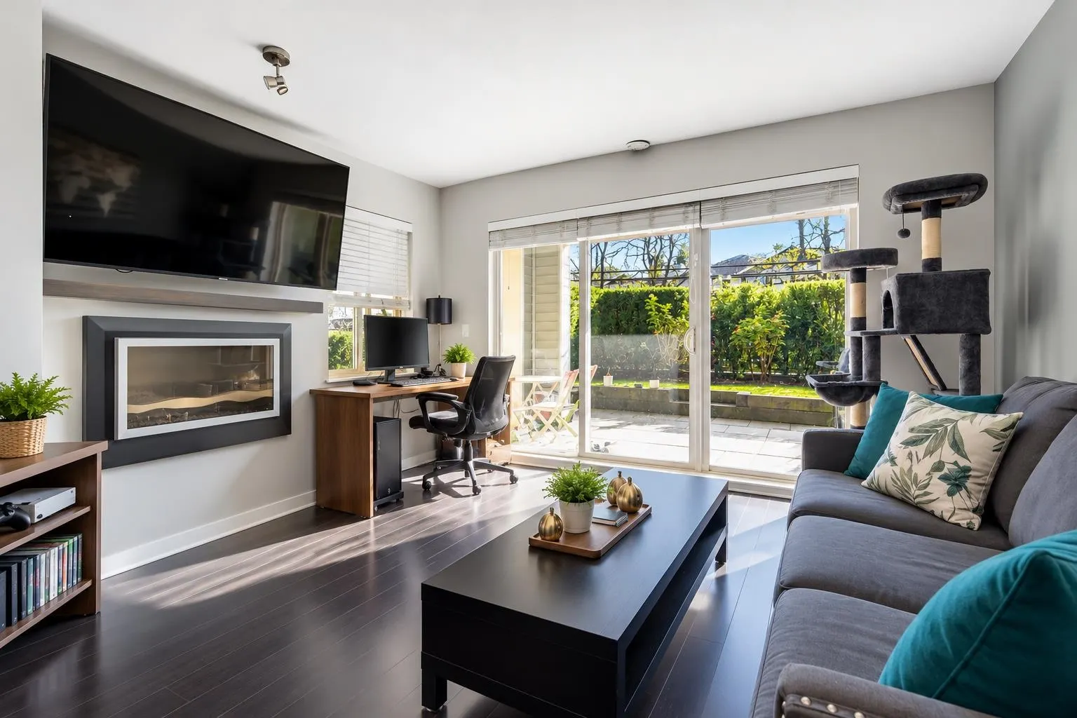 21009 56 Avenue #101