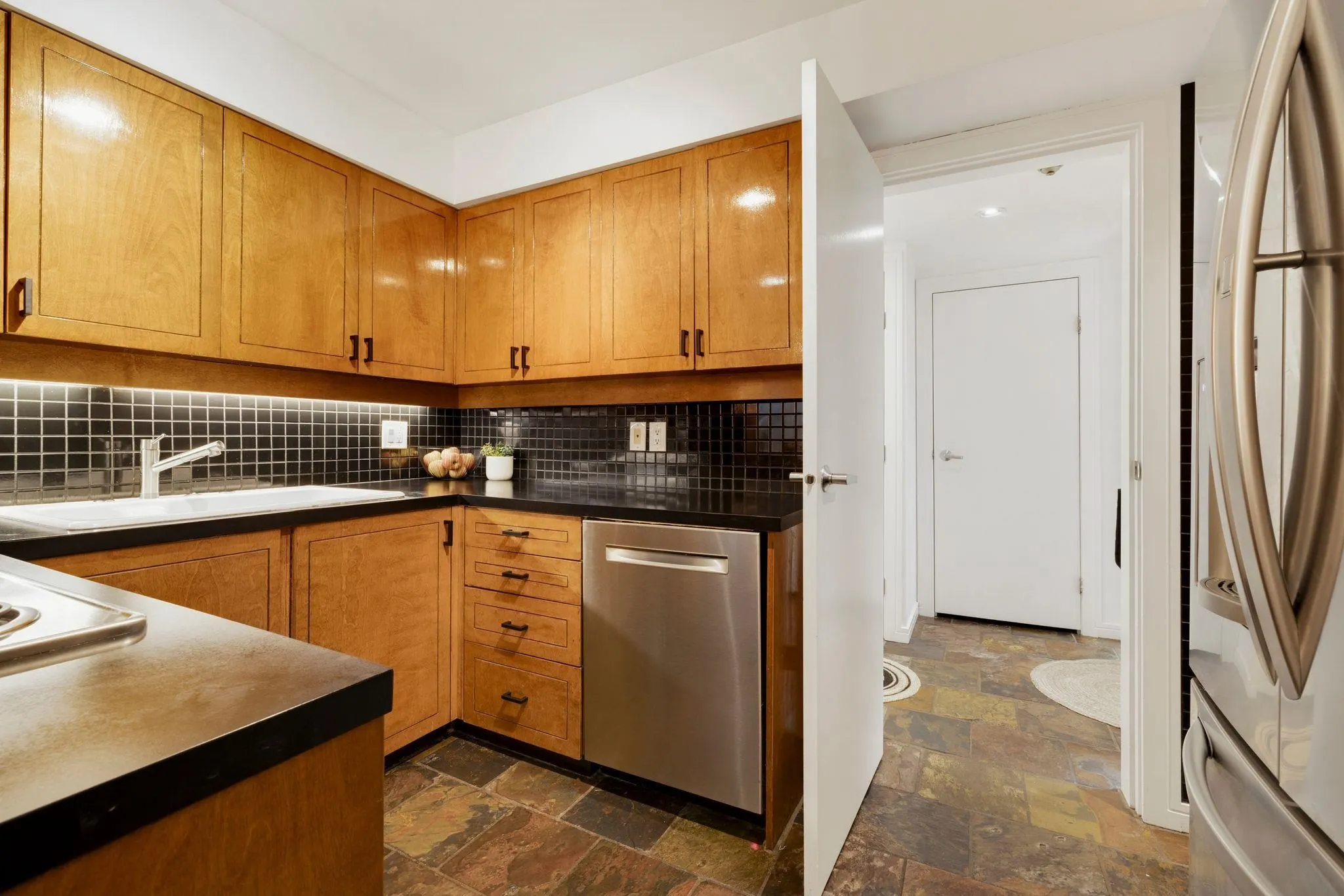 1890 W 6th Avenue #115