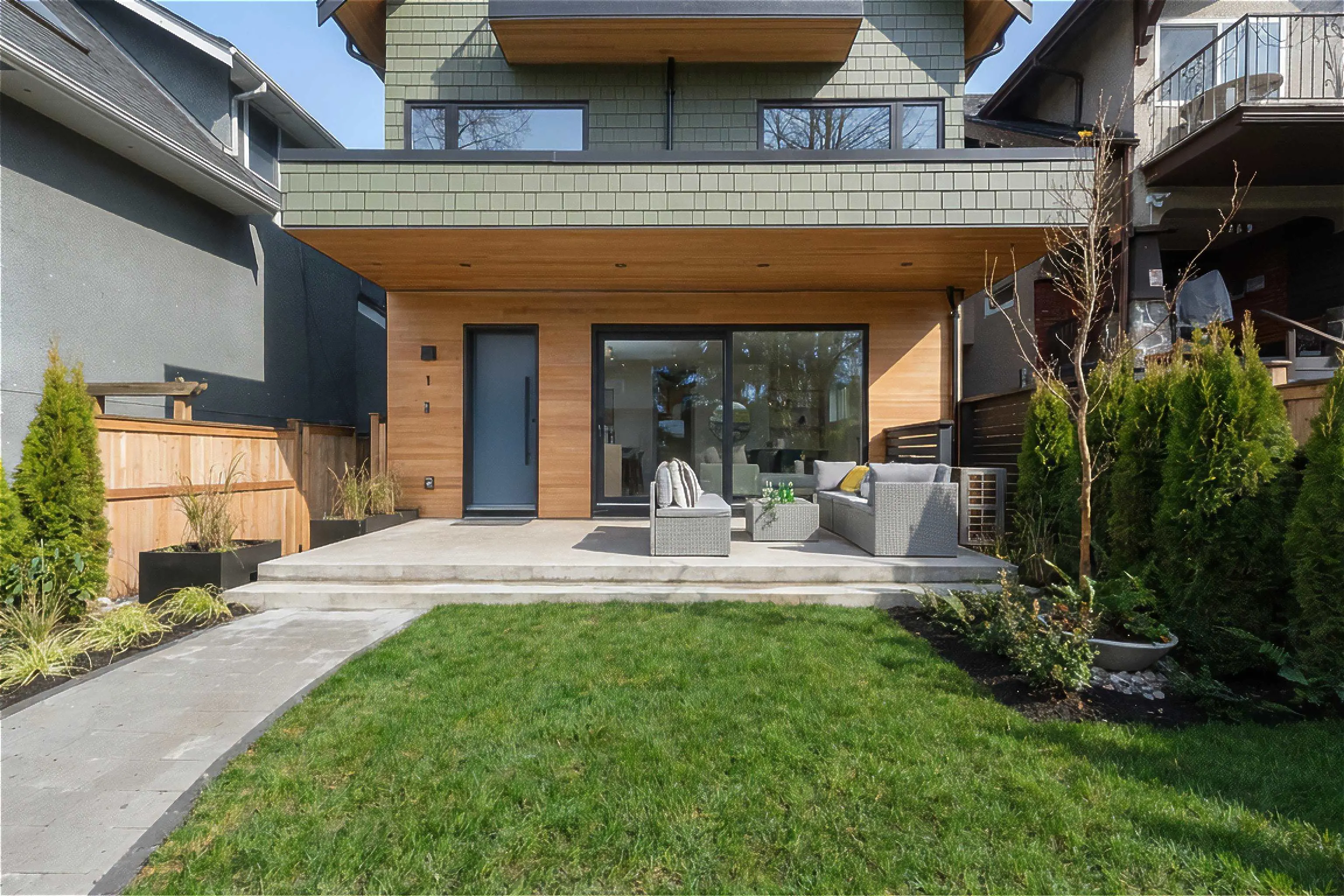 2755 W 11th Avenue #1
