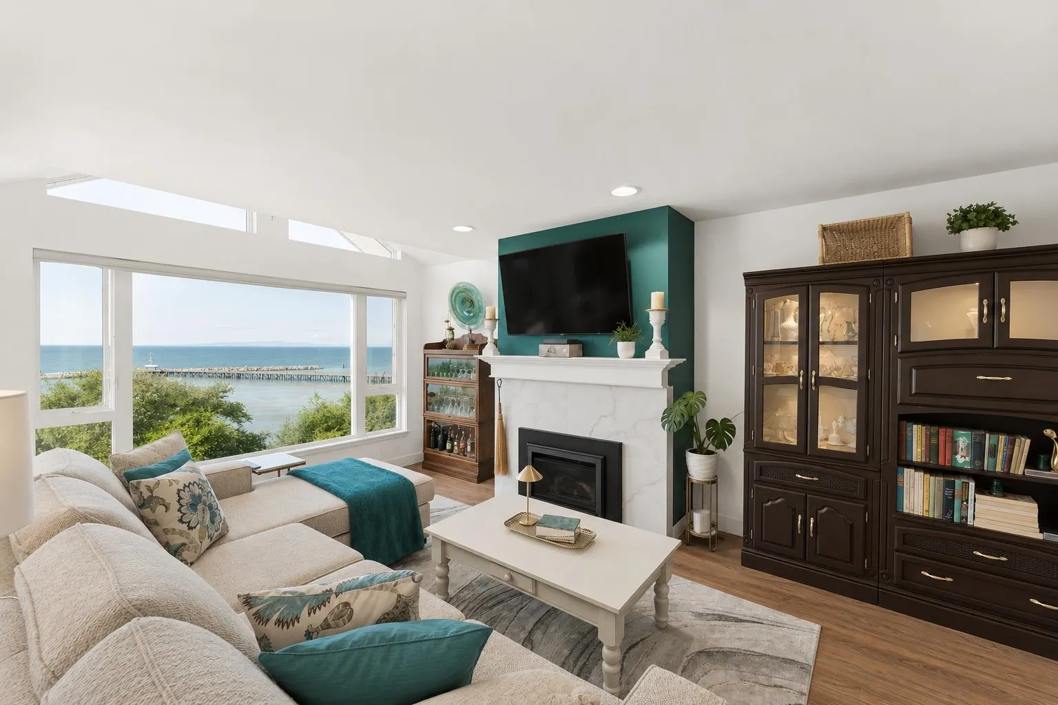 15165 Marine Drive #202
