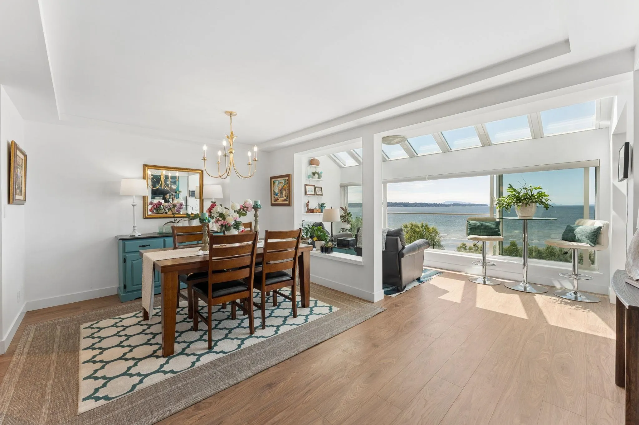 15165 Marine Drive #202
