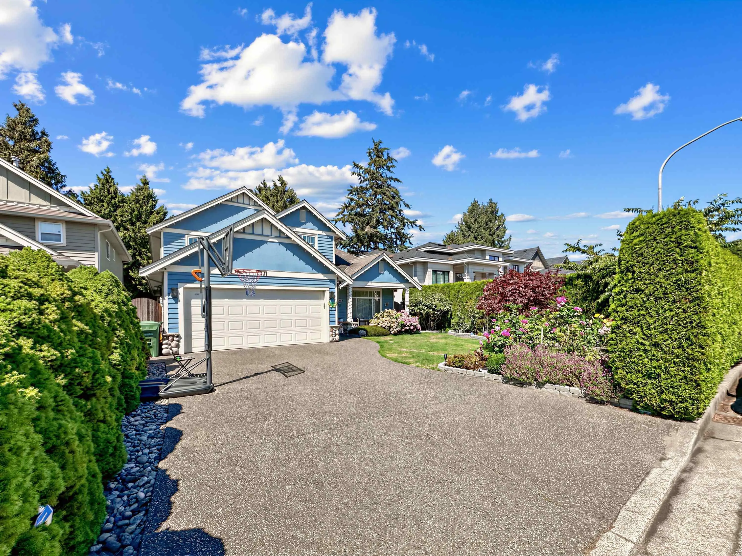7371 Lindsay Road