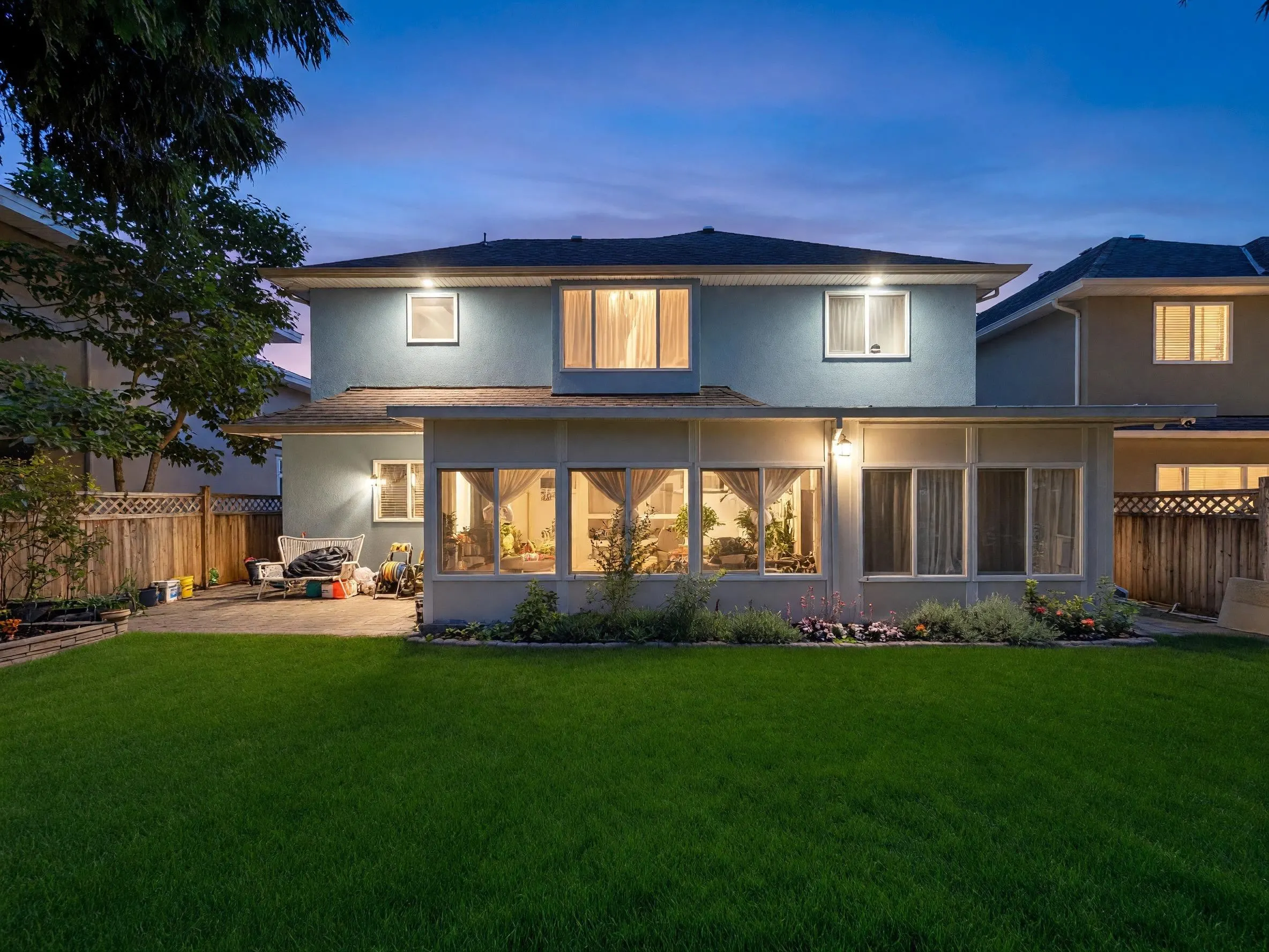 7371 Lindsay Road