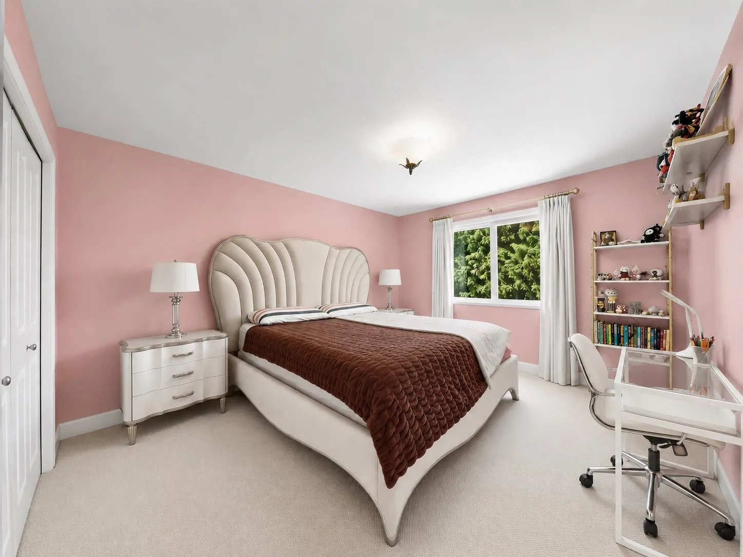 7371 Lindsay Road