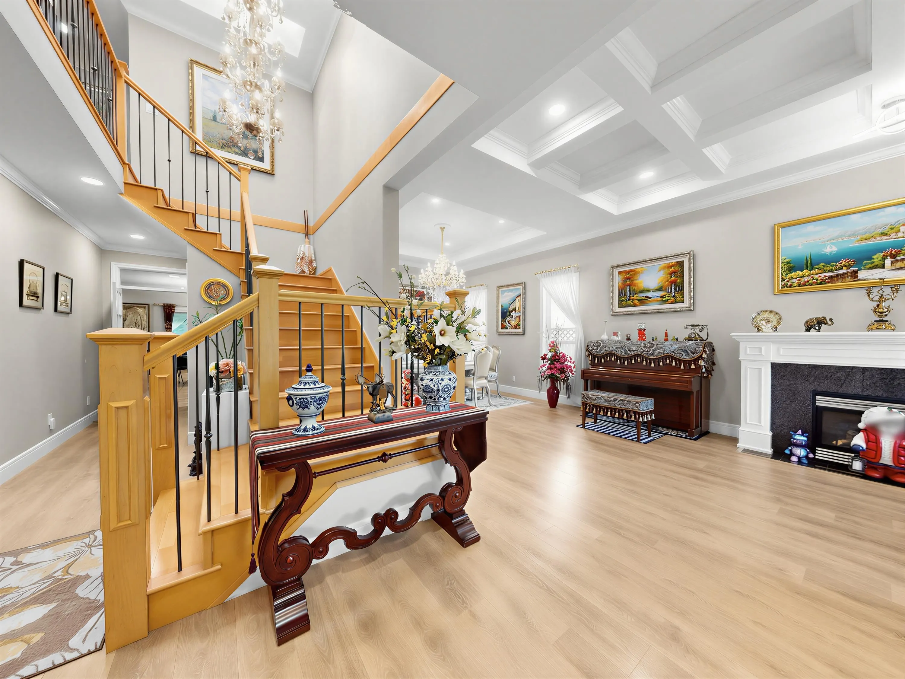 7371 Lindsay Road