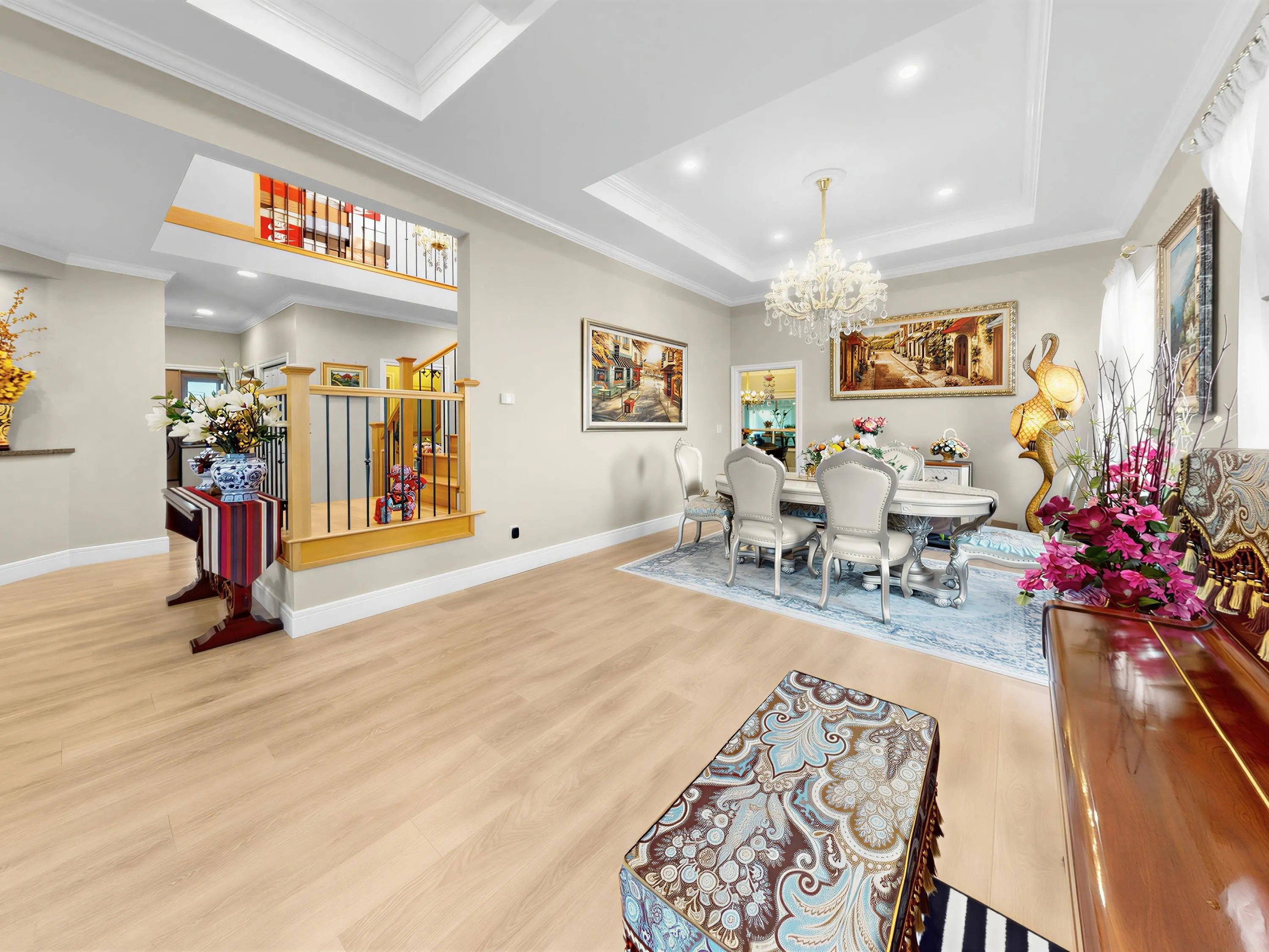7371 Lindsay Road