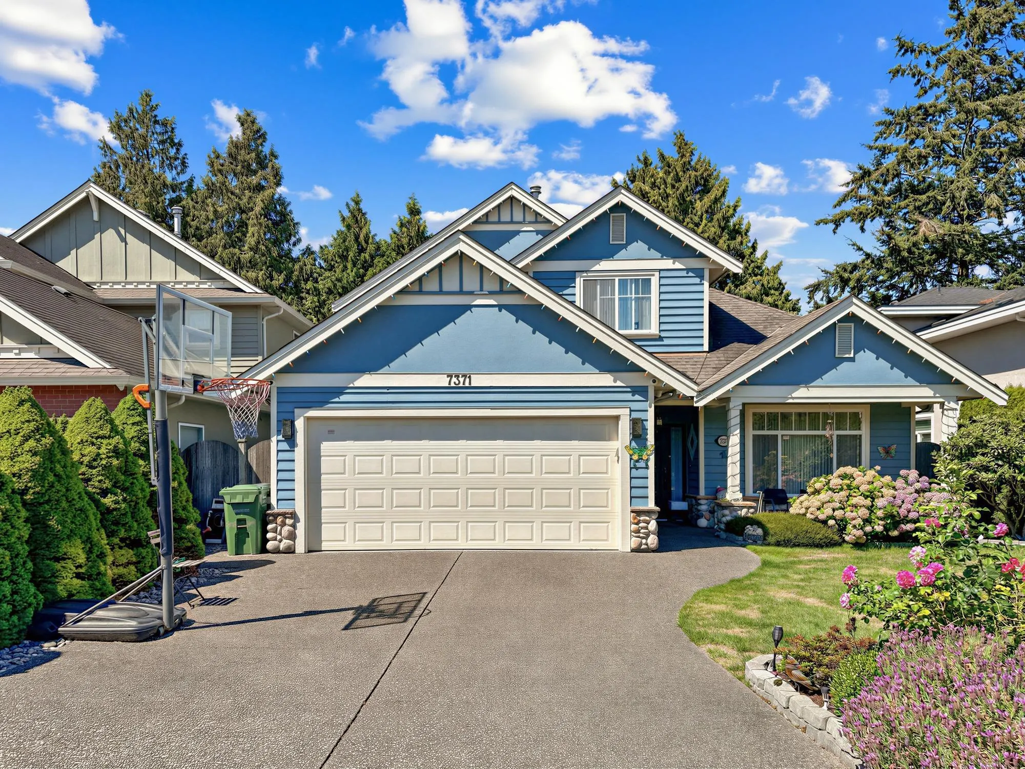 7371 Lindsay Road