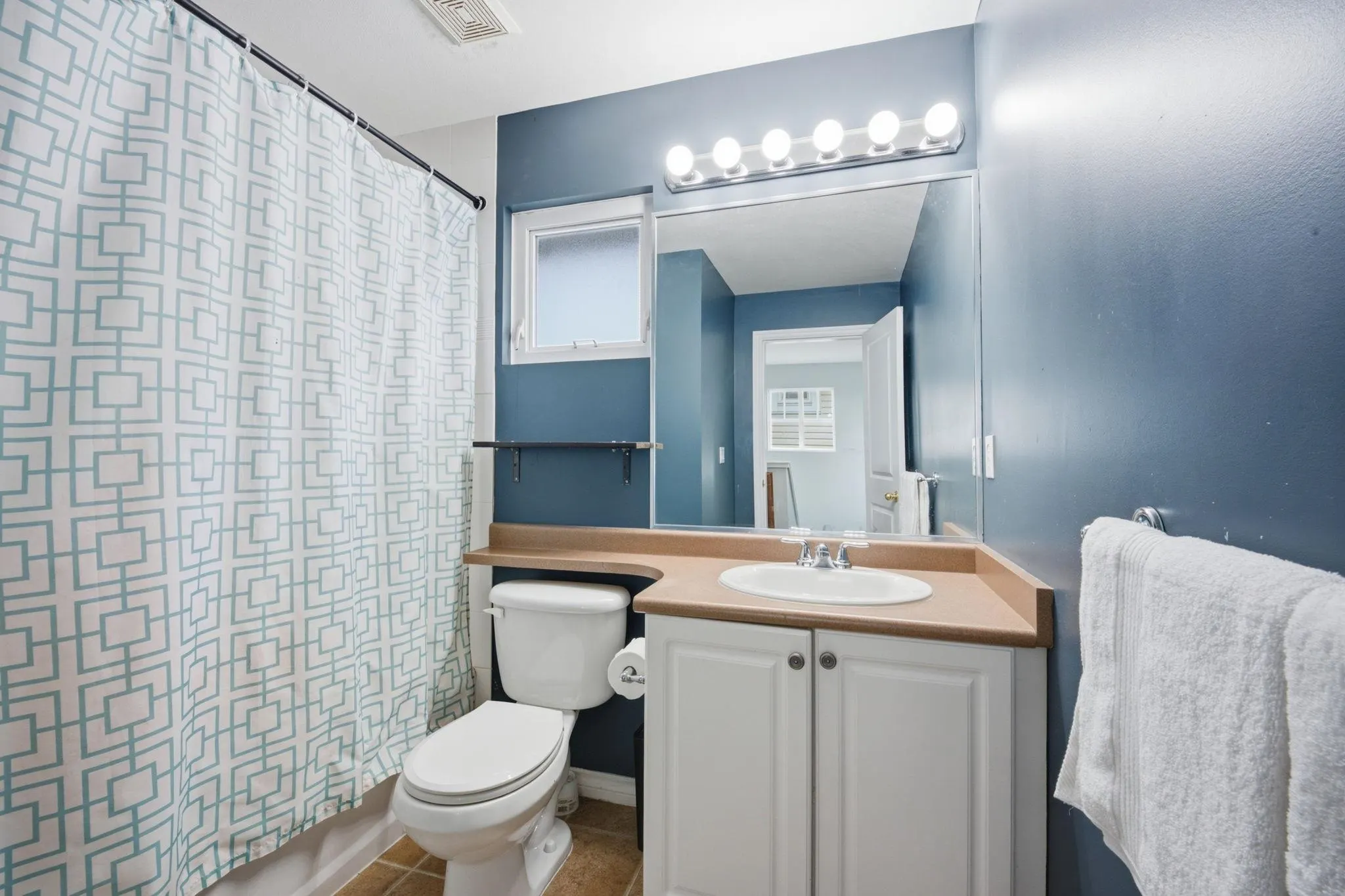 20582 67 Avenue #5