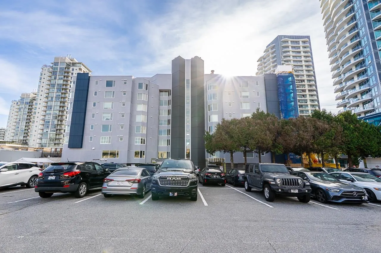 15111 Russell Avenue #502