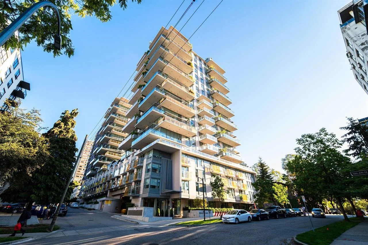 1180 Broughton Street #1202