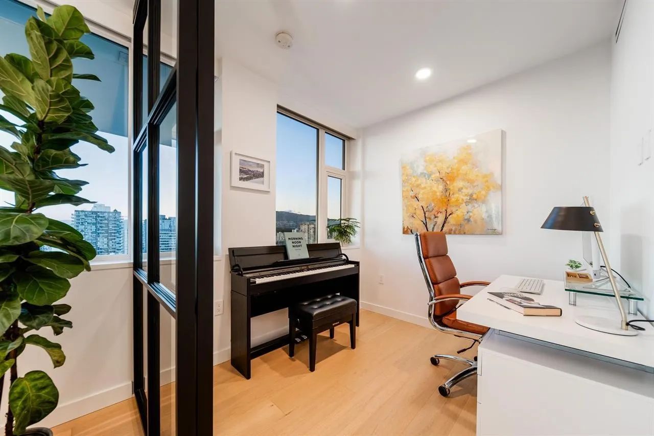 1180 Broughton Street #1202