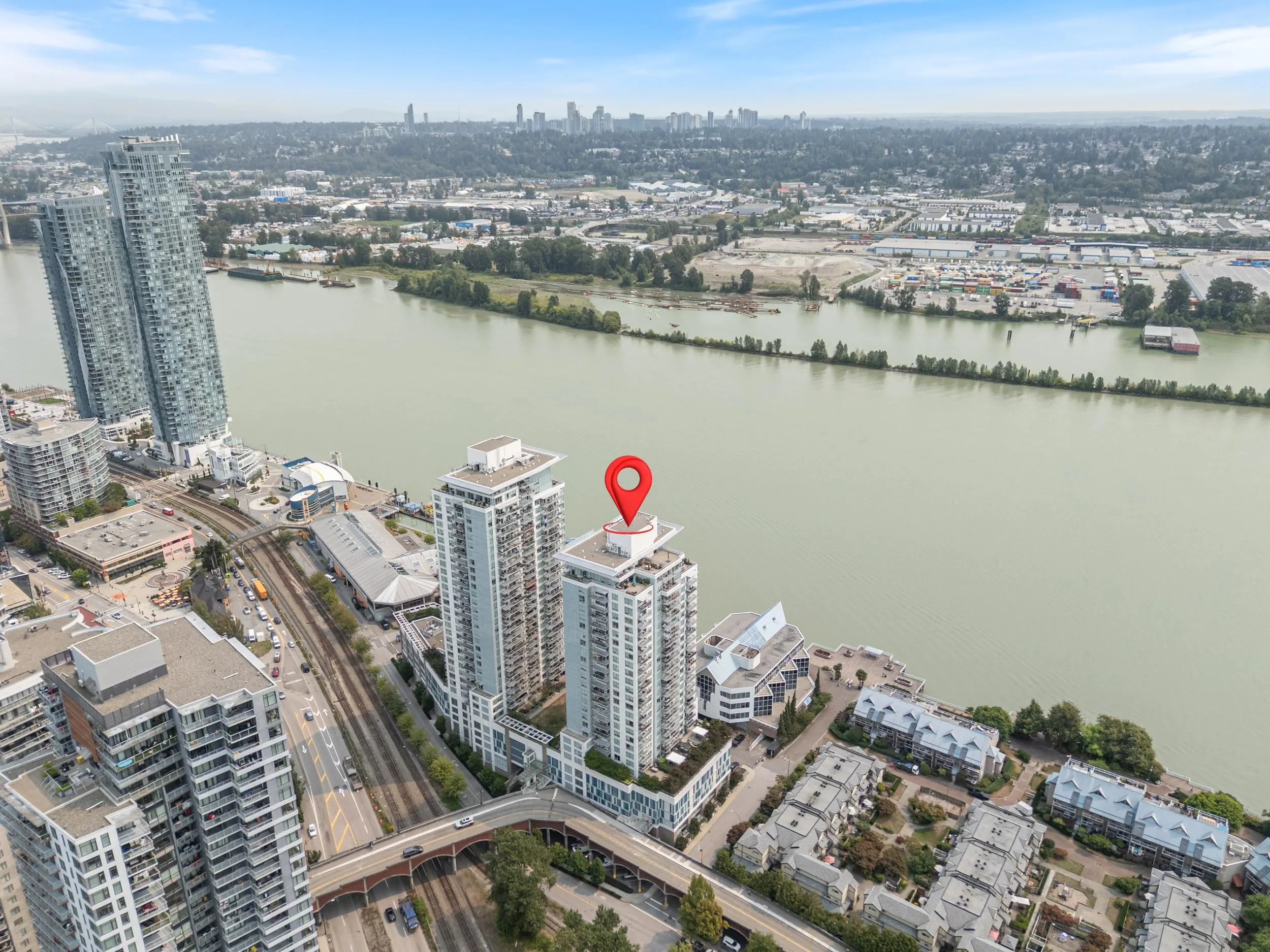 988 Quayside Drive #TH2