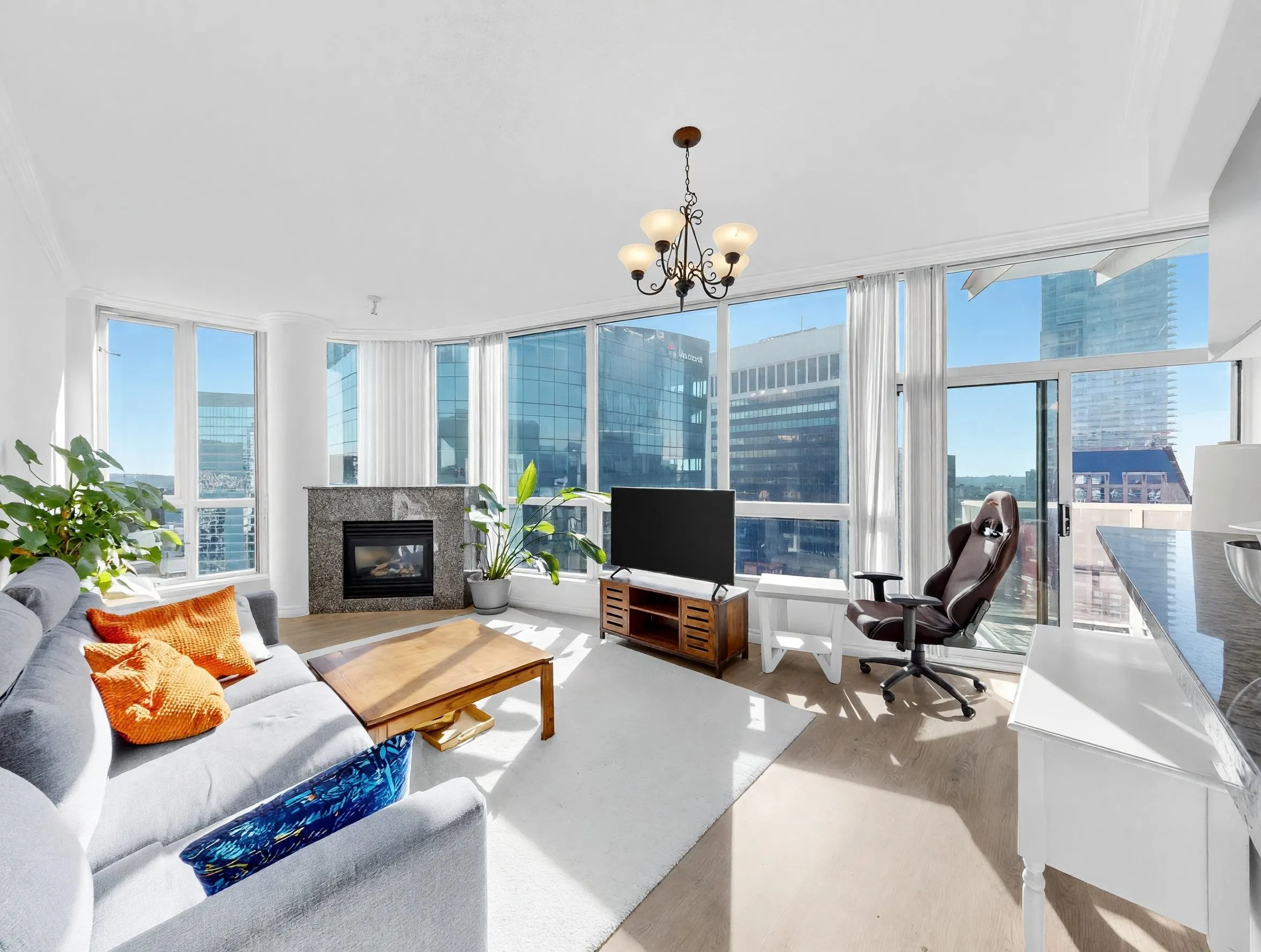 1111 W Pender Street #3803