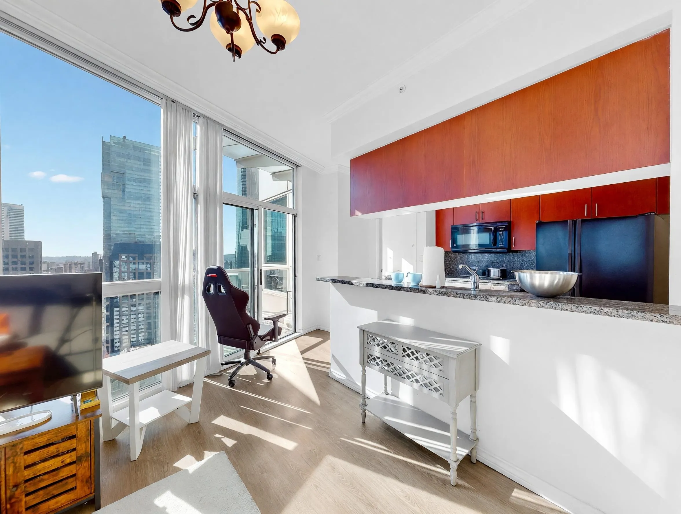 1111 W Pender Street #3803