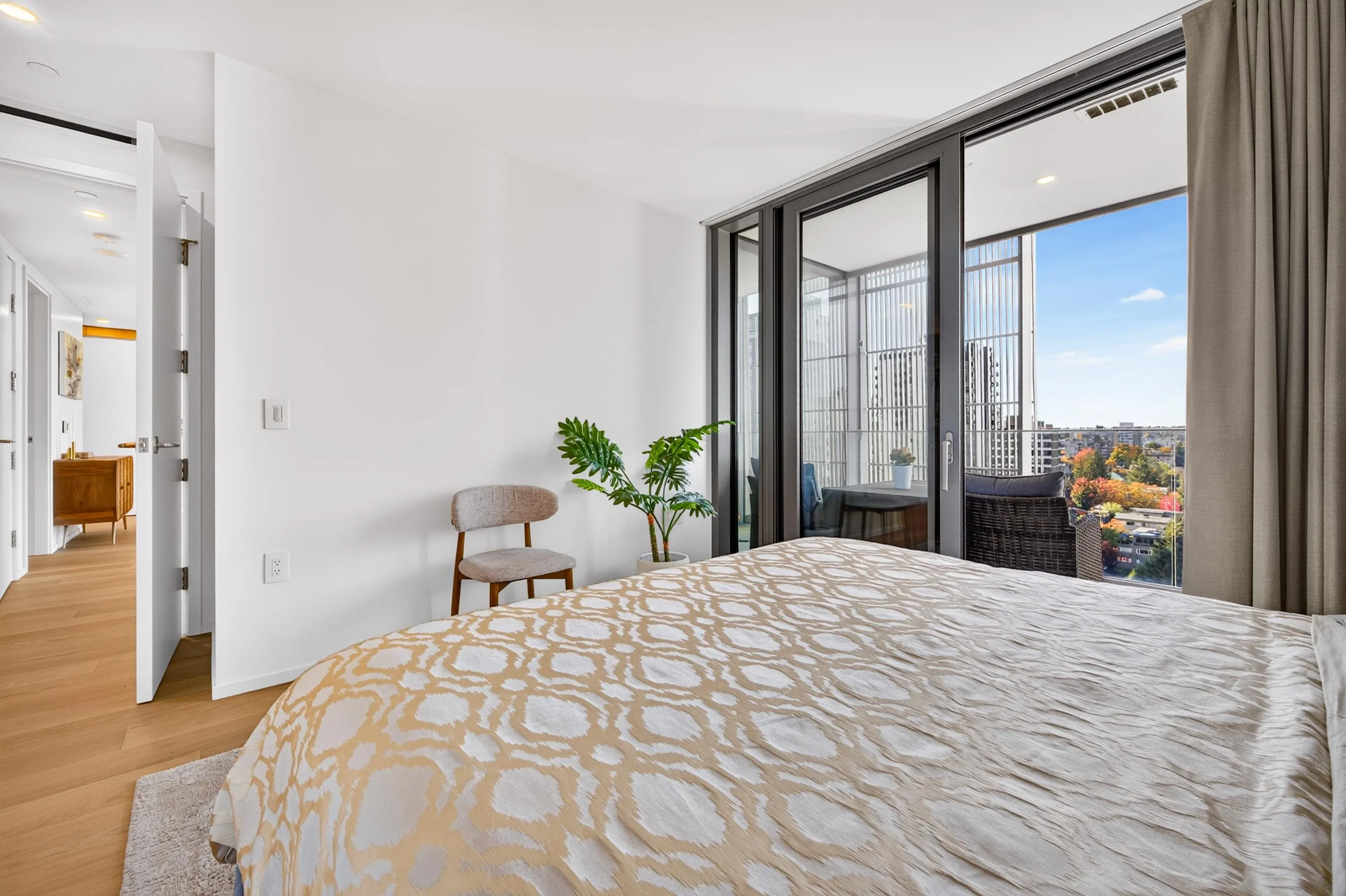 1568 Alberni Street #1605