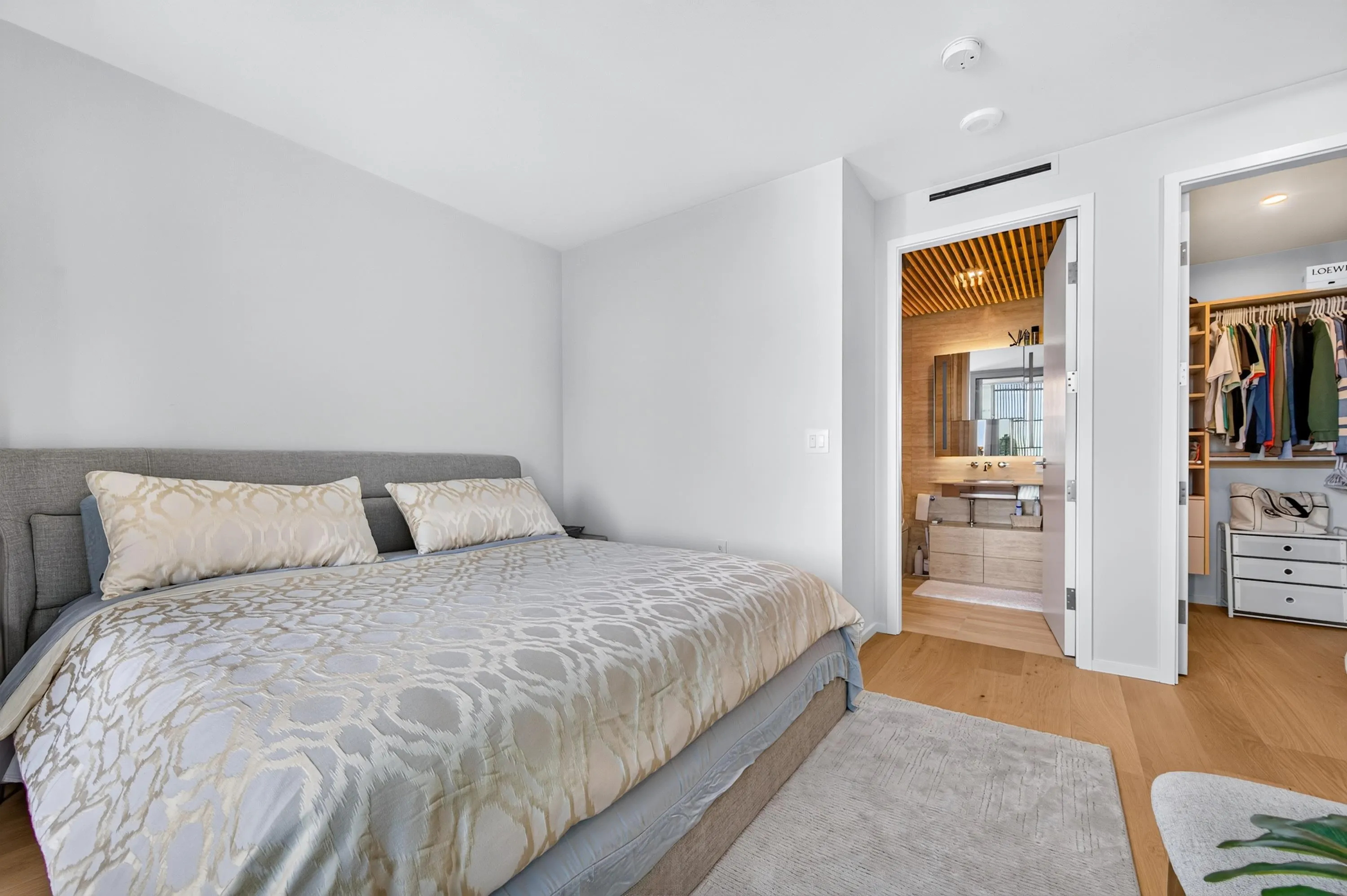 1568 Alberni Street #1605
