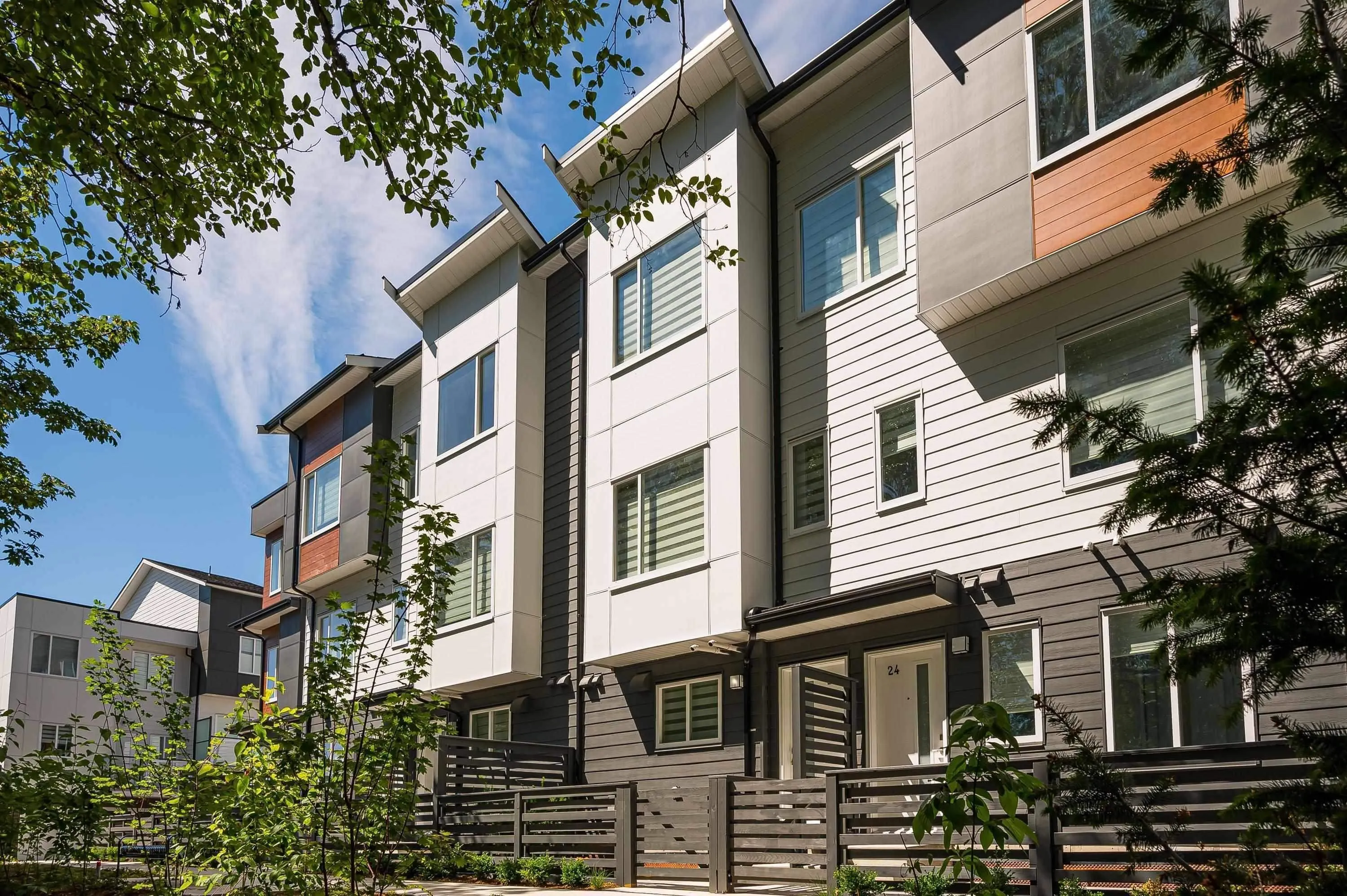 9652 162a Street #37