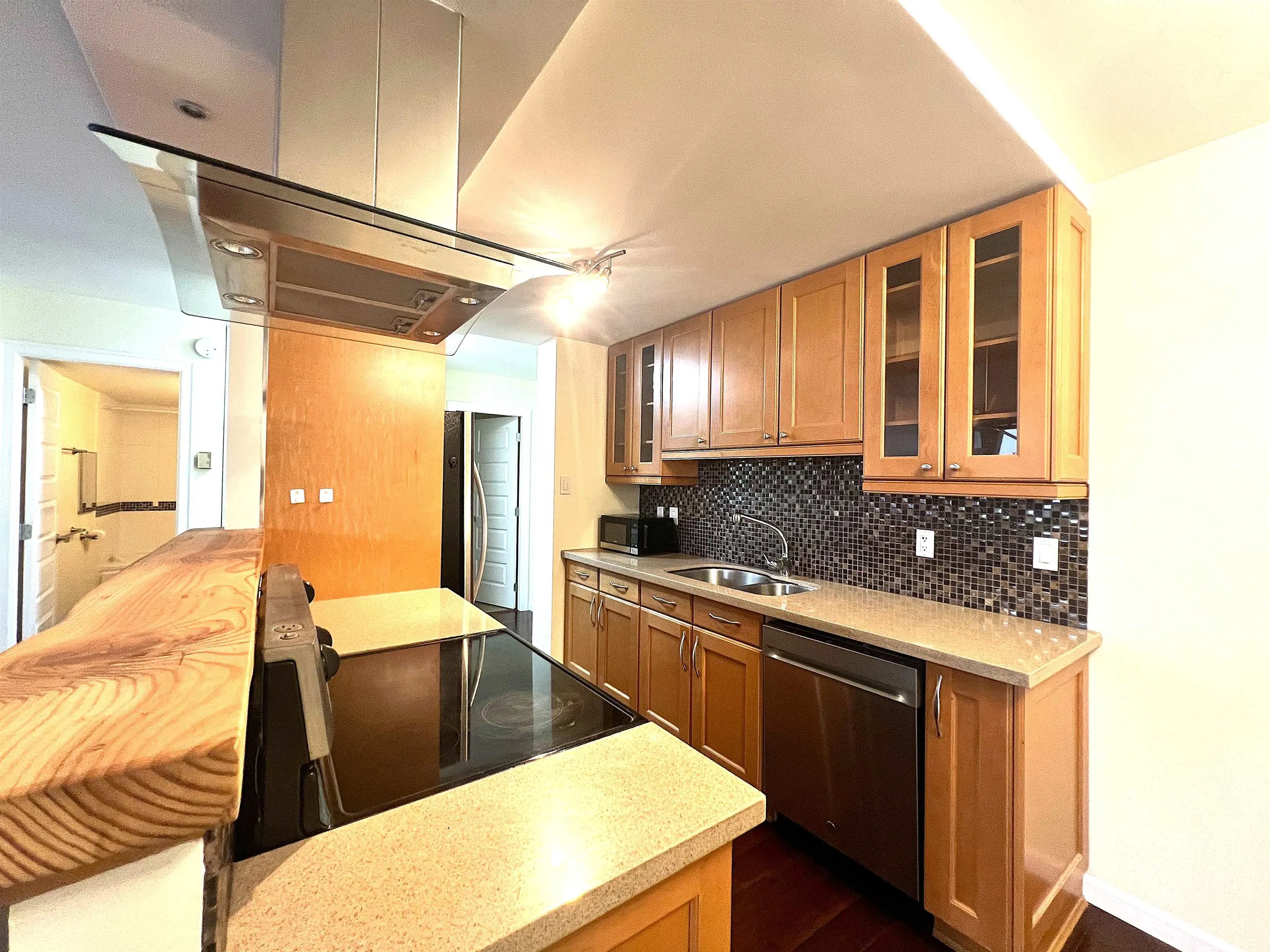 4200 Mayberry Street #406