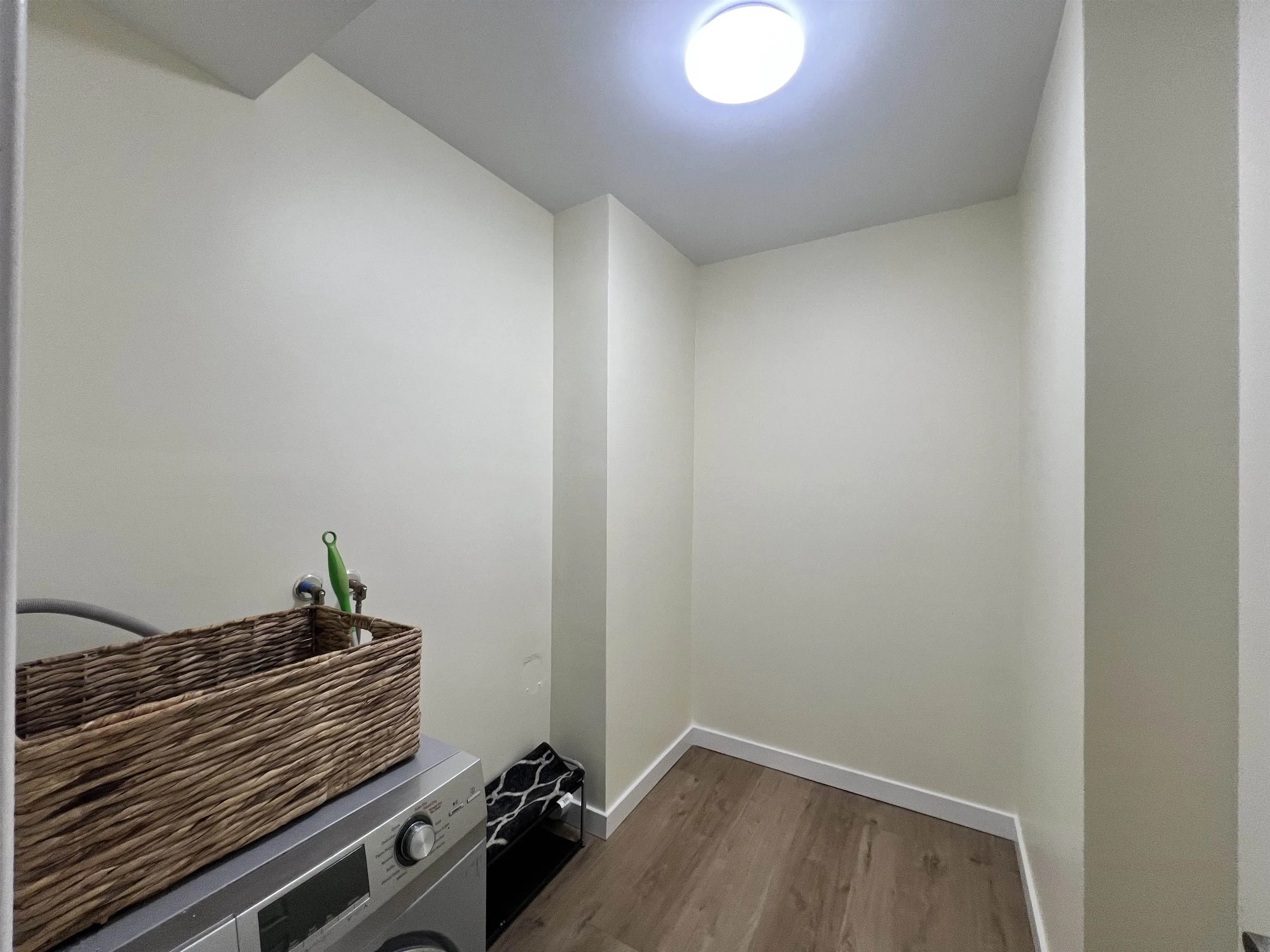4200 Mayberry Street #406