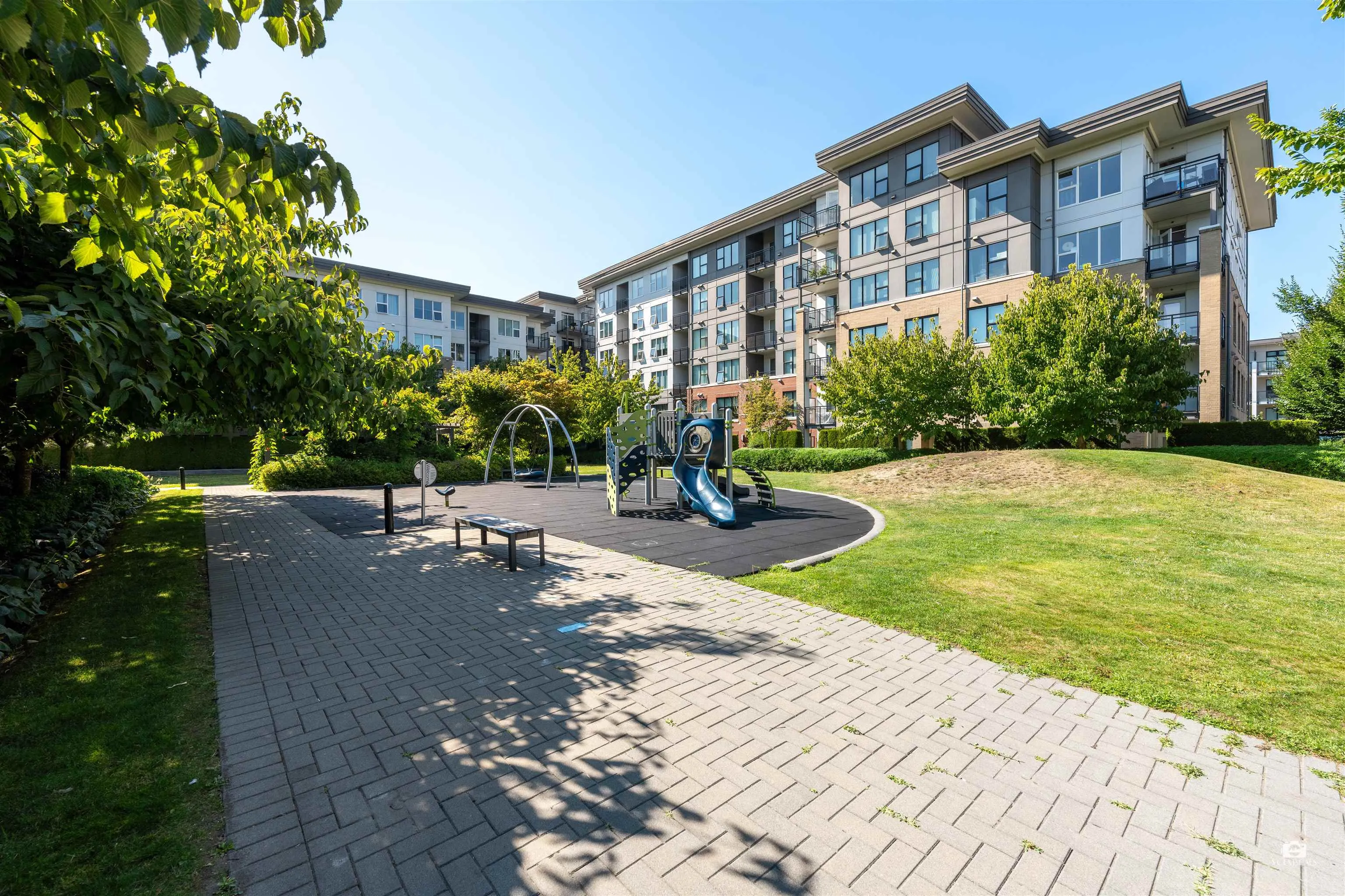 9399 Alexandra Road #603