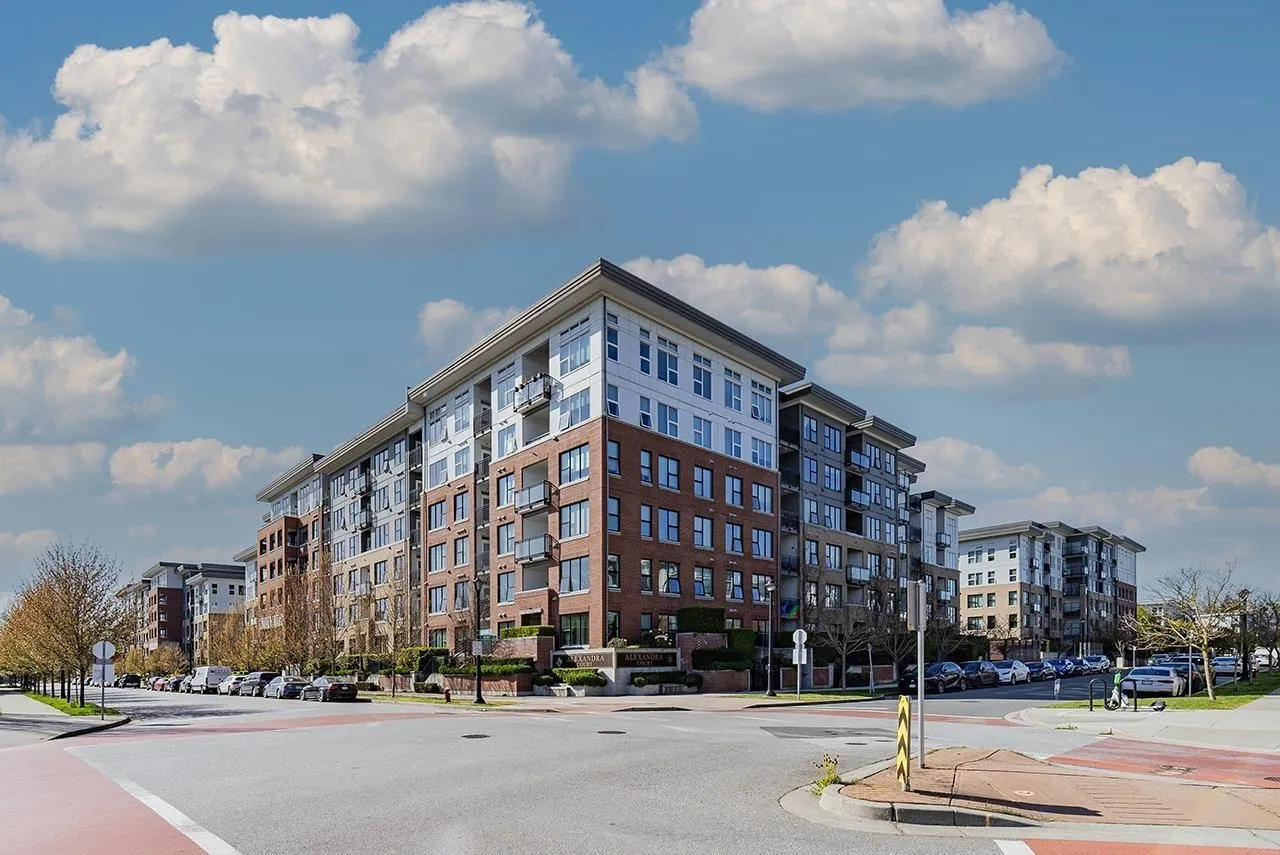 9399 Alexandra Road #603
